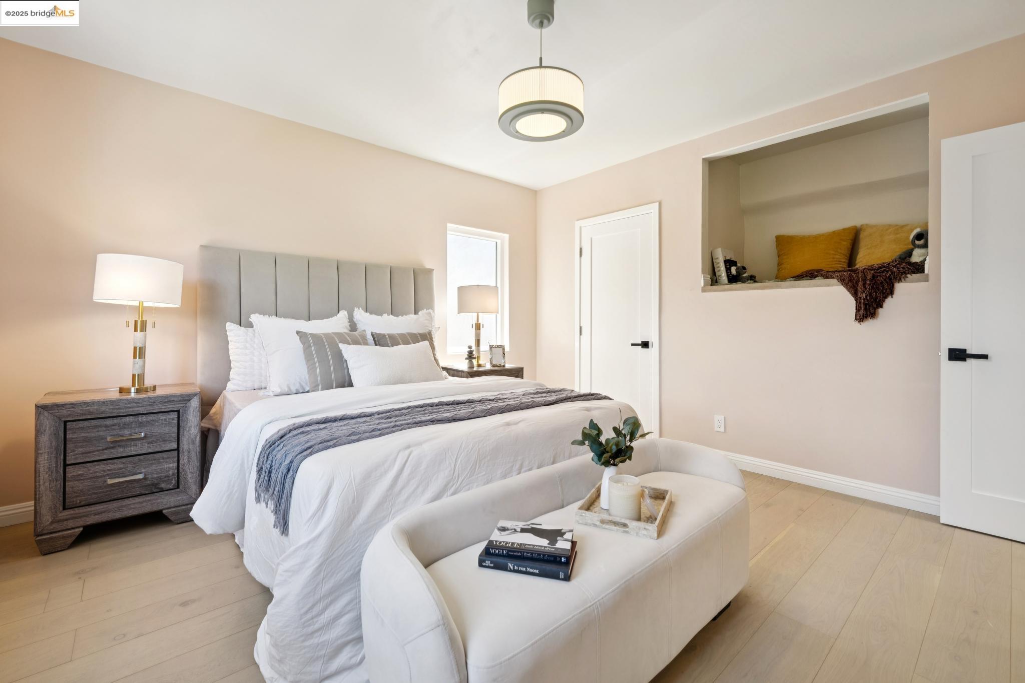 Detail Gallery Image 31 of 44 For 1341 Peralta Ave, Berkeley,  CA 94702 - 4 Beds | 2 Baths