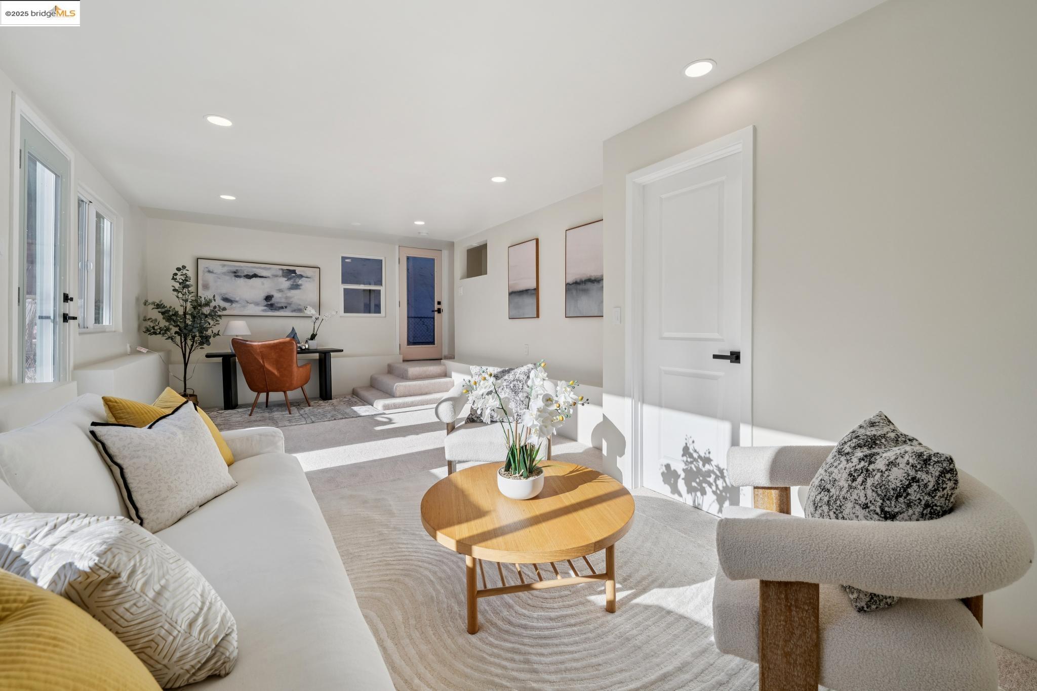 Detail Gallery Image 38 of 44 For 1341 Peralta Ave, Berkeley,  CA 94702 - 4 Beds | 2 Baths