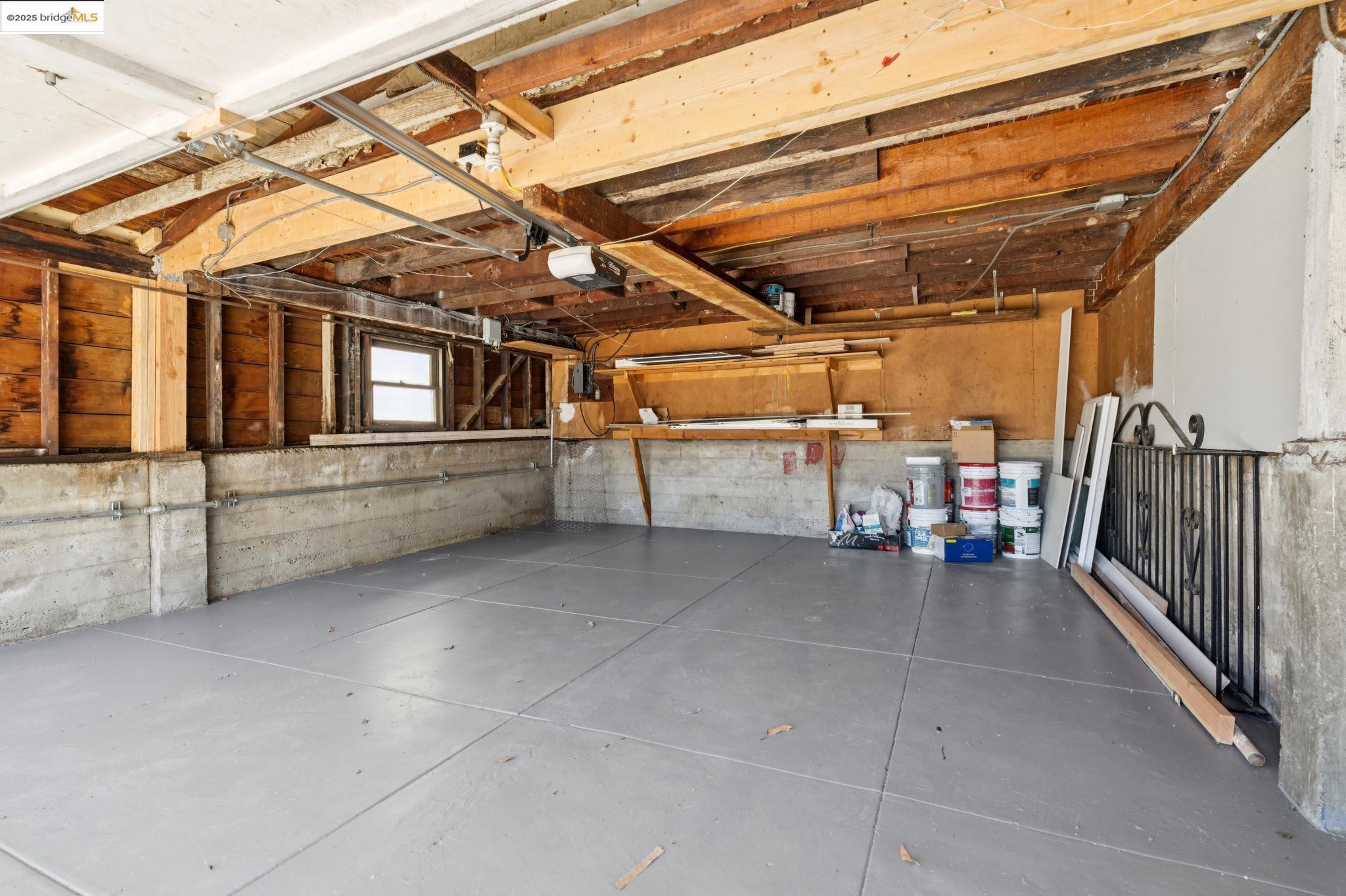 Detail Gallery Image 43 of 44 For 1341 Peralta Ave, Berkeley,  CA 94702 - 4 Beds | 2 Baths
