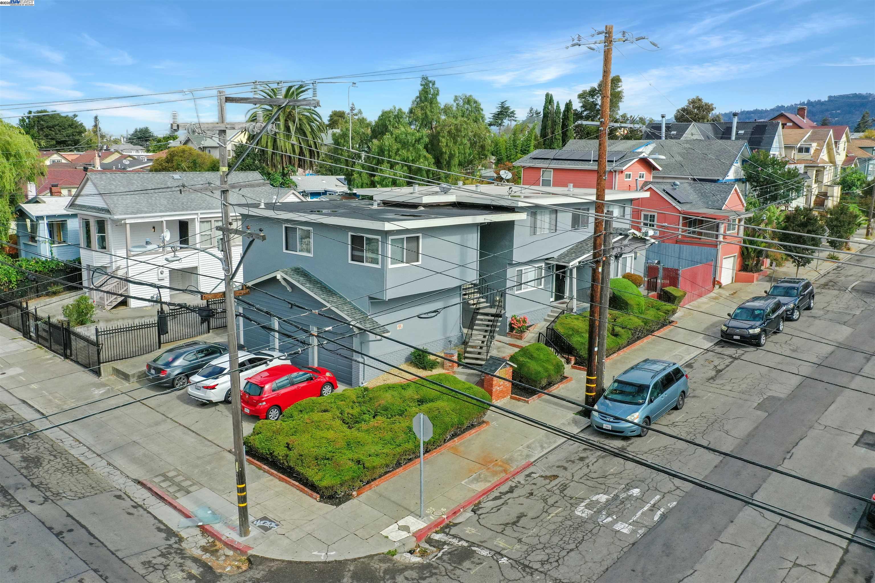Detail Gallery Image 2 of 23 For 2105 48th Ave, Oakland,  CA 94601 - – Beds | – Baths