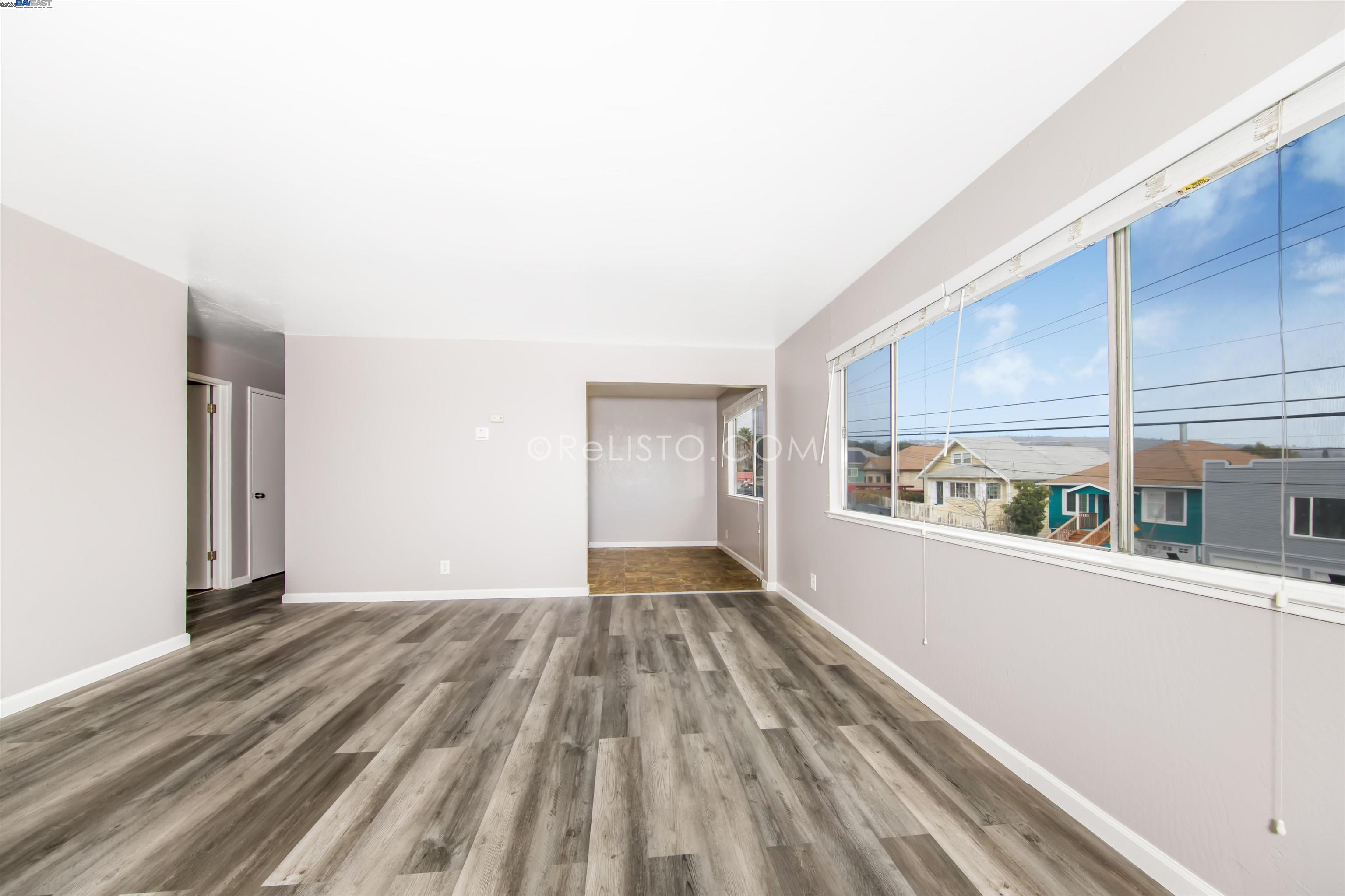 Detail Gallery Image 12 of 23 For 2105 48th Ave, Oakland,  CA 94601 - – Beds | – Baths