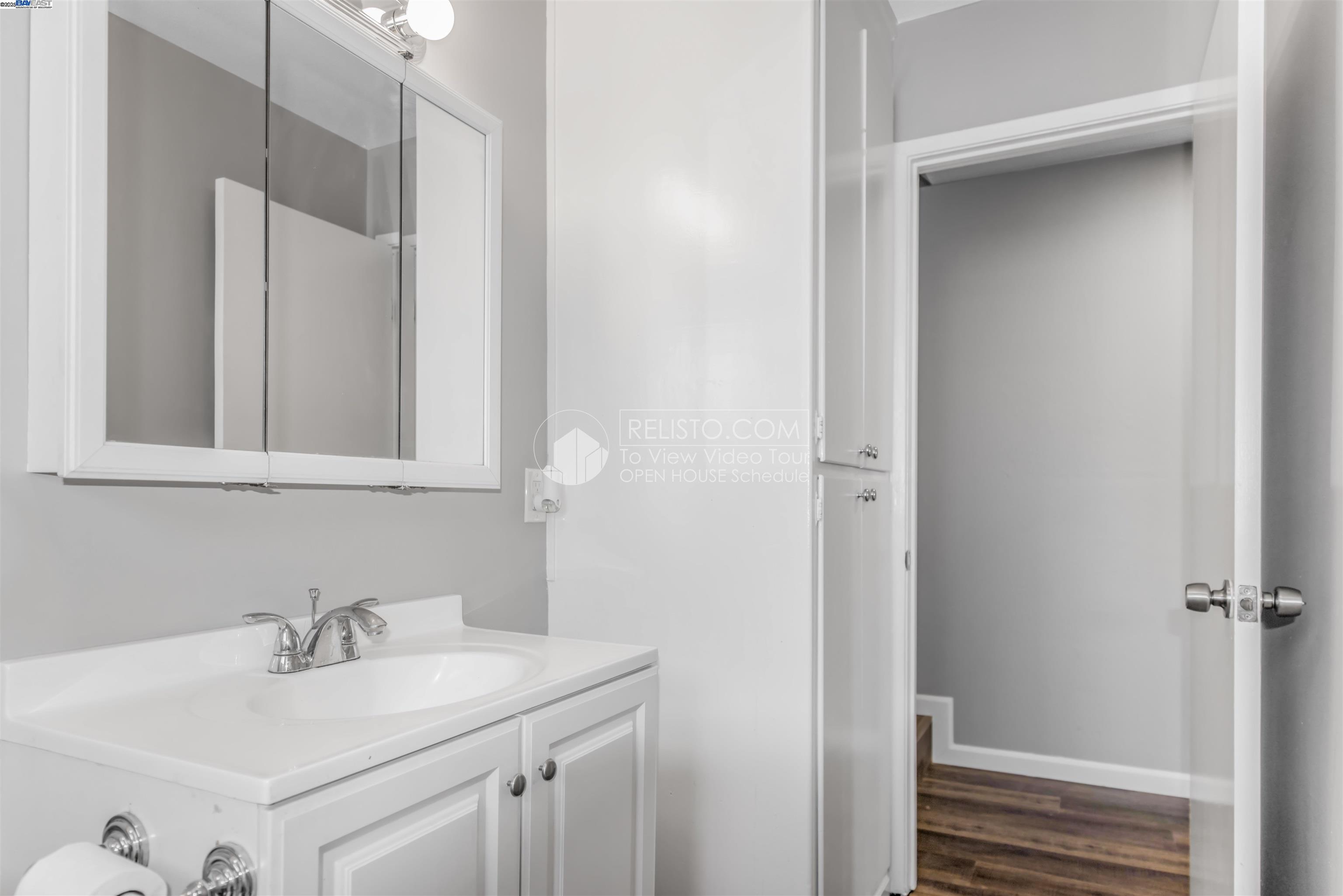 Detail Gallery Image 15 of 23 For 2105 48th Ave, Oakland,  CA 94601 - – Beds | – Baths