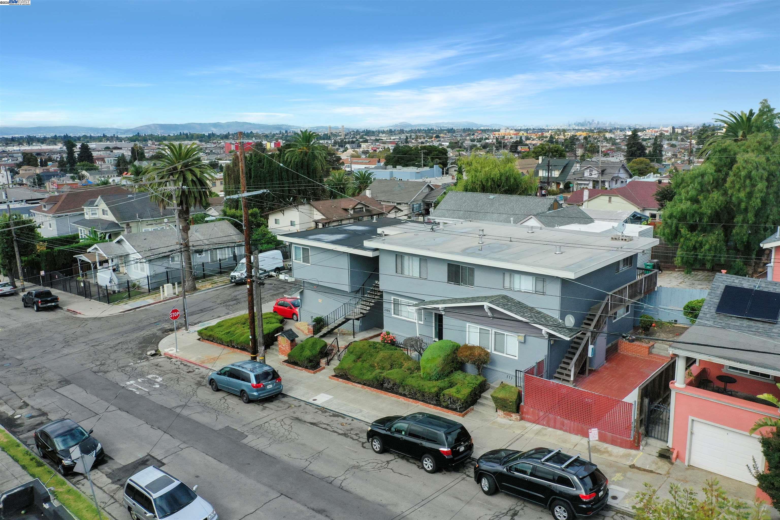 Detail Gallery Image 3 of 23 For 2105 48th Ave, Oakland,  CA 94601 - – Beds | – Baths