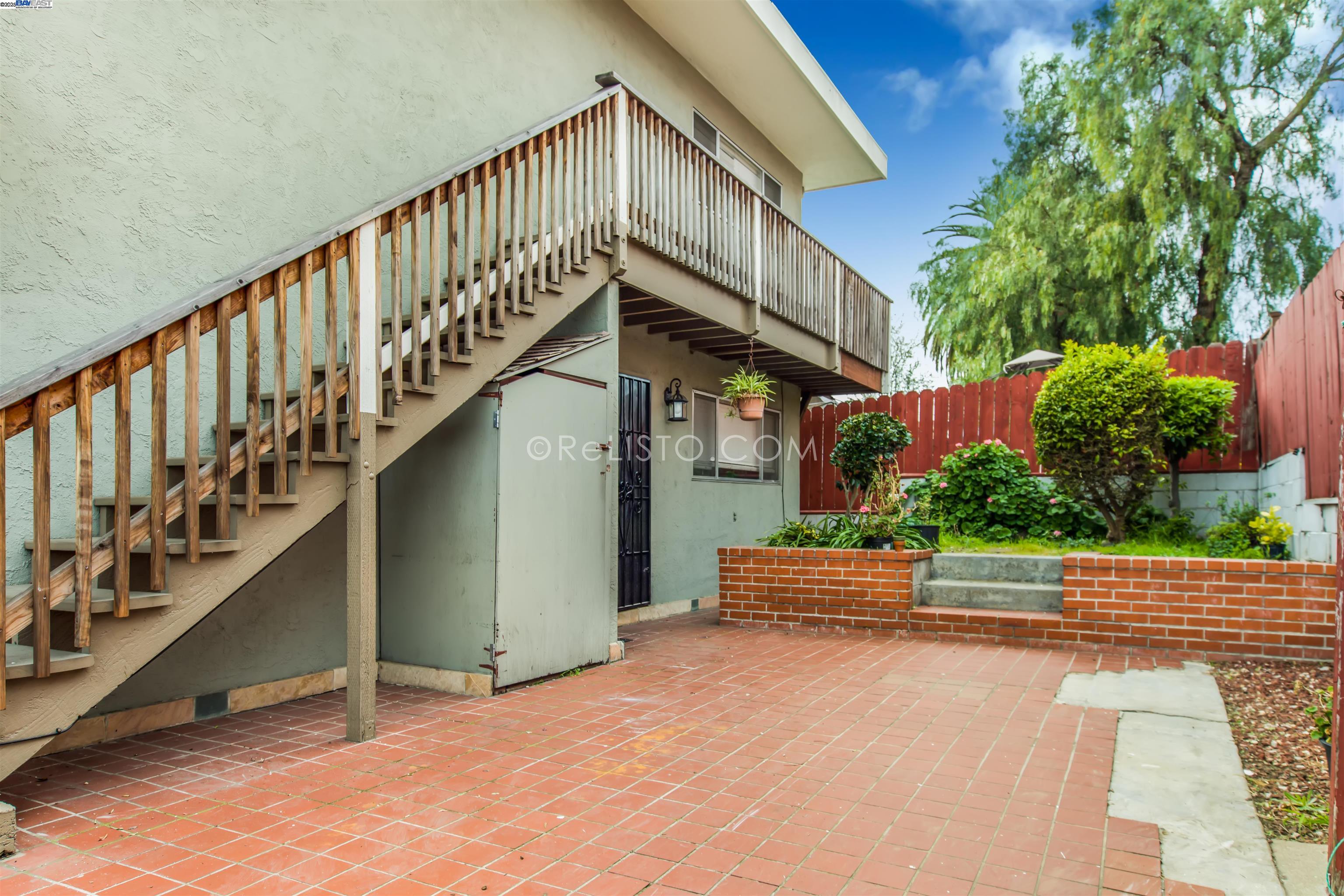 Detail Gallery Image 21 of 23 For 2105 48th Ave, Oakland,  CA 94601 - – Beds | – Baths