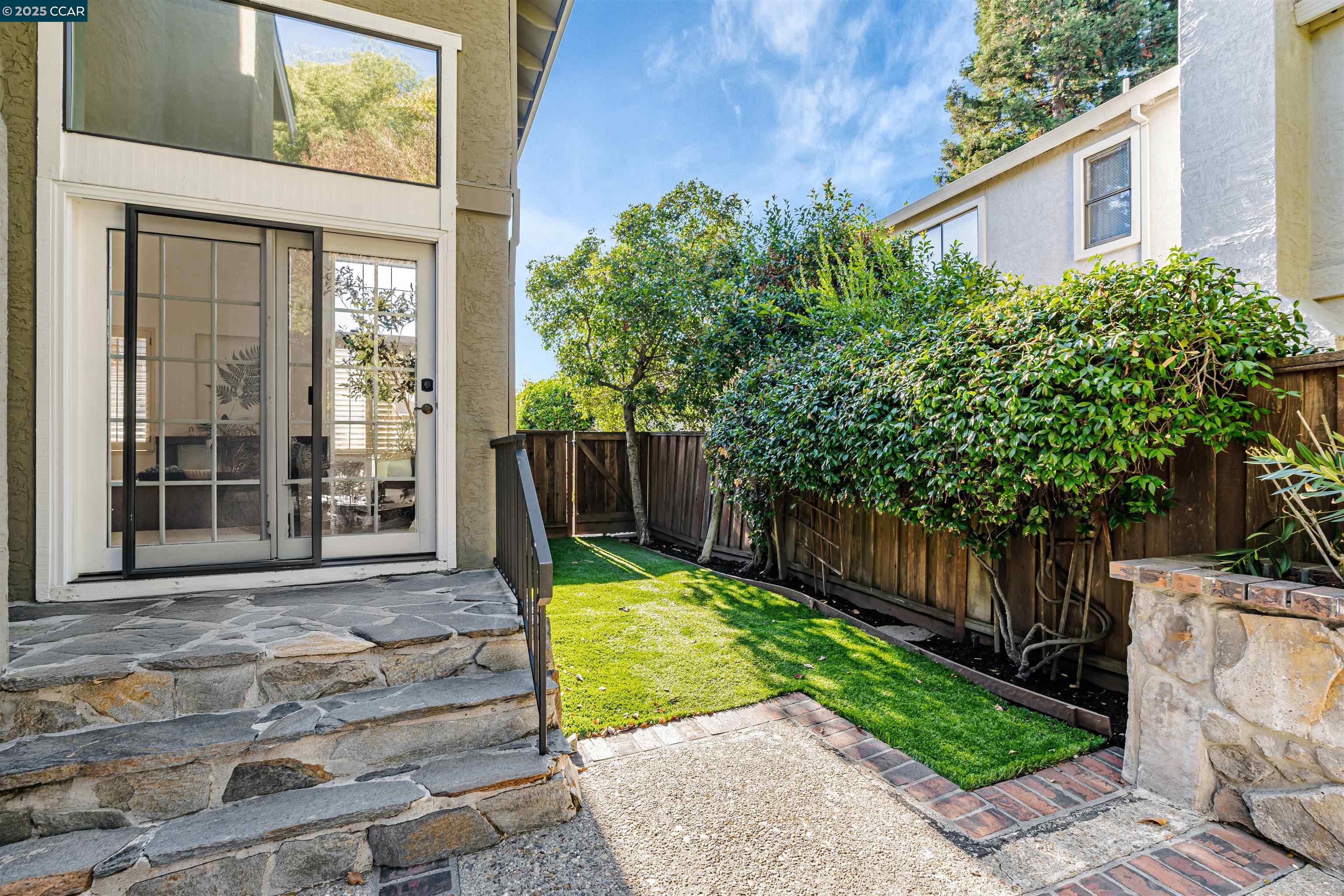 Detail Gallery Image 42 of 60 For 105 Creighton Way, Danville,  CA 94506 - 5 Beds | 3 Baths