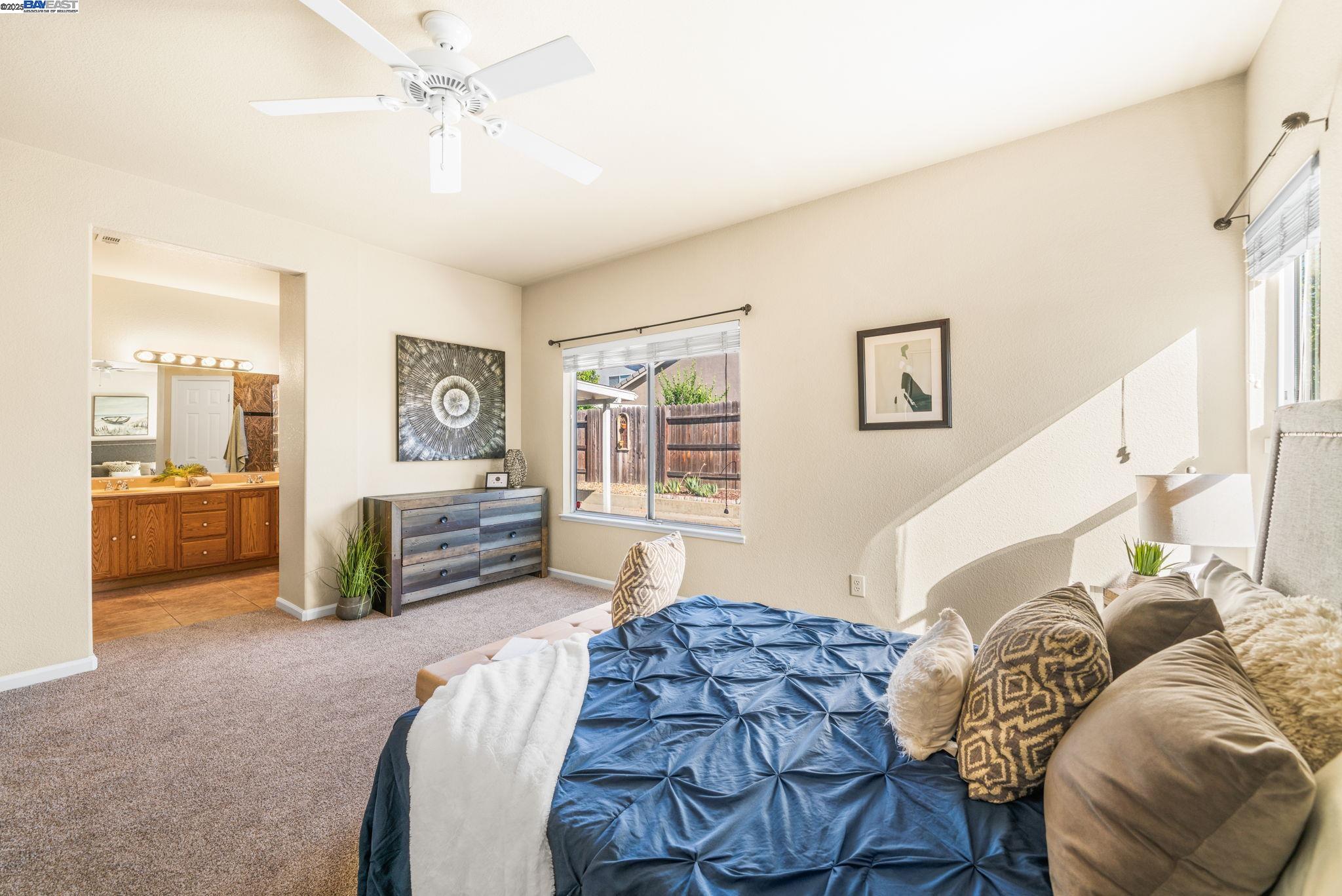 Detail Gallery Image 18 of 42 For 1983 Cork Oak Ln, Manteca,  CA 95336 - 3 Beds | 2 Baths