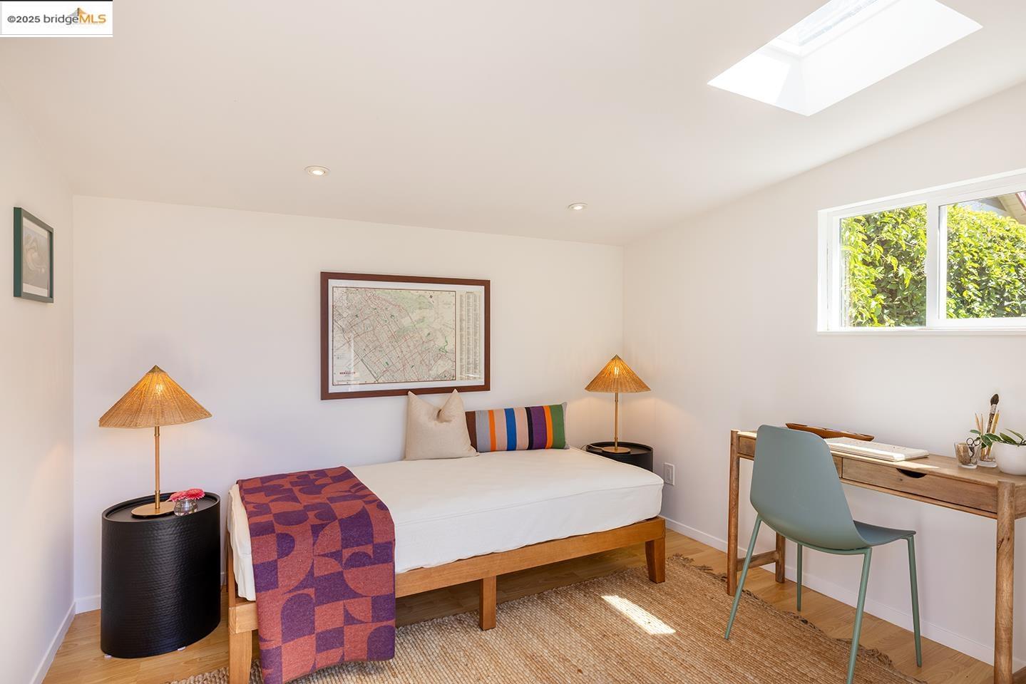 Detail Gallery Image 31 of 51 For 931 Channing Way, Berkeley,  CA 94710 - 3 Beds | 2 Baths
