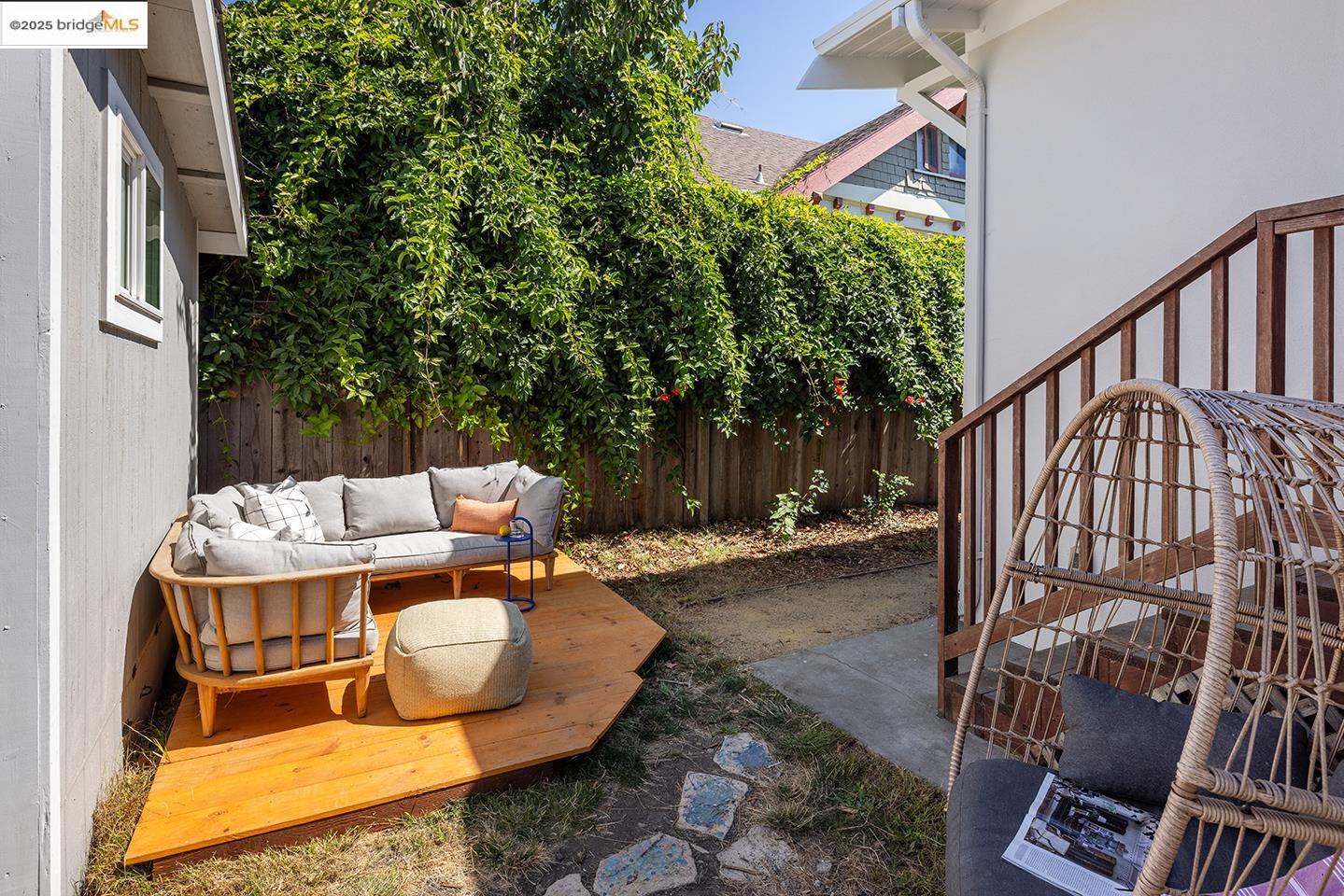 Detail Gallery Image 37 of 51 For 931 Channing Way, Berkeley,  CA 94710 - 3 Beds | 2 Baths