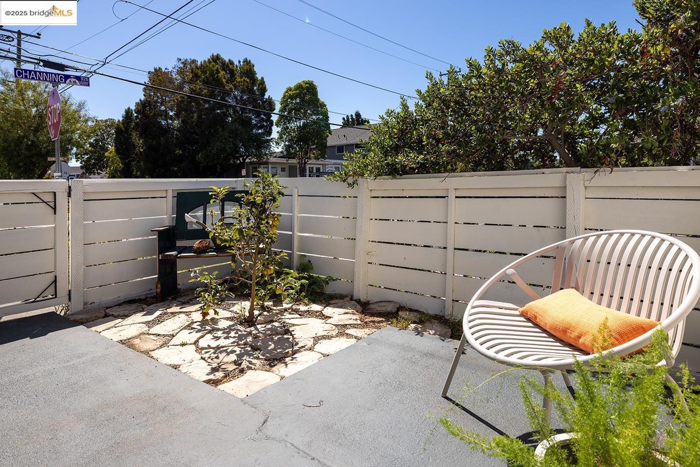 Detail Gallery Image 42 of 51 For 931 Channing Way, Berkeley,  CA 94710 - 3 Beds | 2 Baths