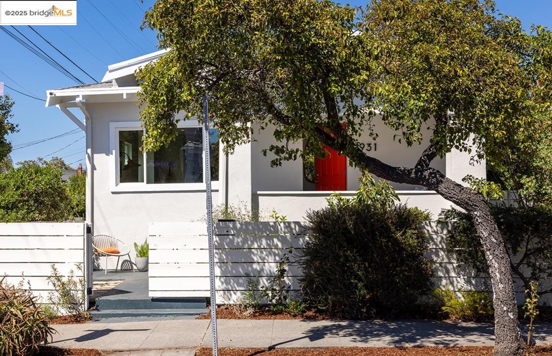 Detail Gallery Image 45 of 51 For 931 Channing Way, Berkeley,  CA 94710 - 3 Beds | 2 Baths