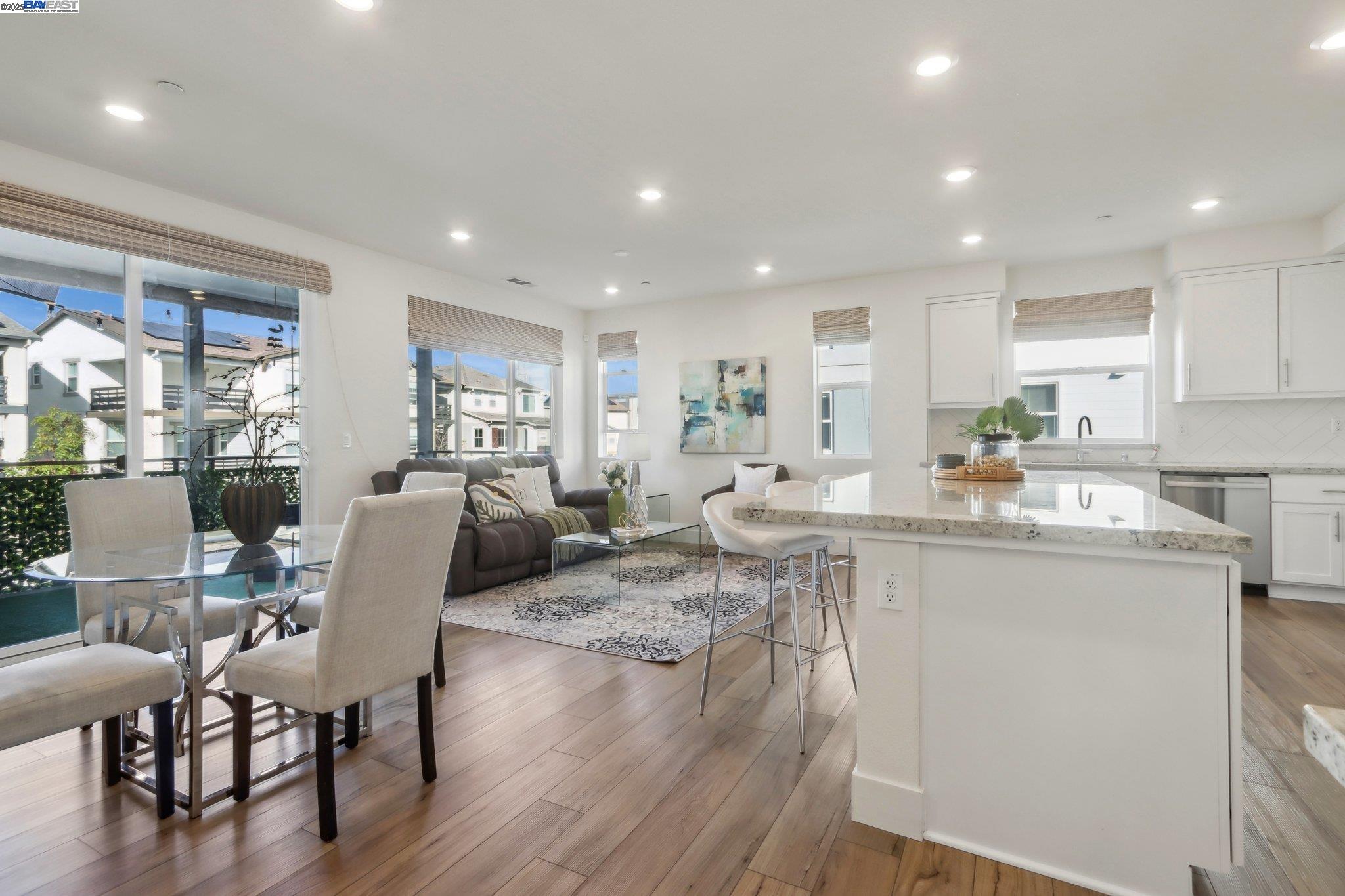 Photo #7: 41111809 Listing: Photo #7