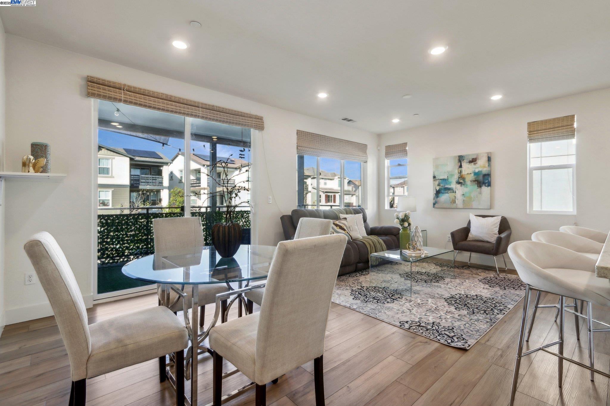 Photo #8: 41111809 Listing: Photo #8
