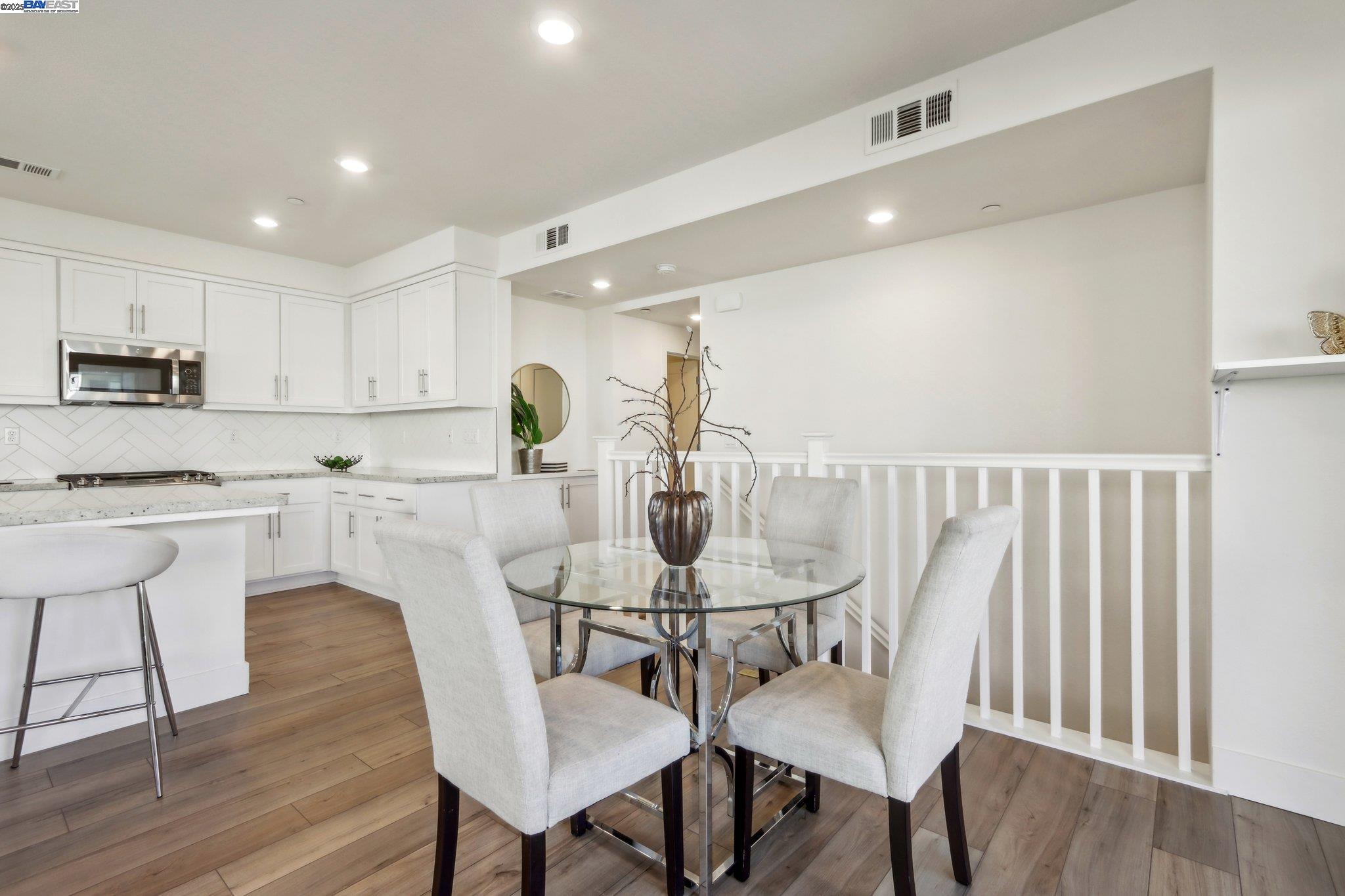 Photo #10: 41111809 Listing: Photo #10