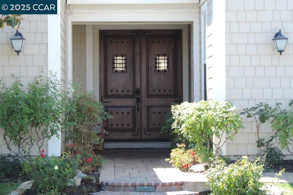Detail Gallery Image 4 of 8 For 1735 Chardonnay Ln, Brentwood,  CA 94513-4257 - 3 Beds | 3/1 Baths