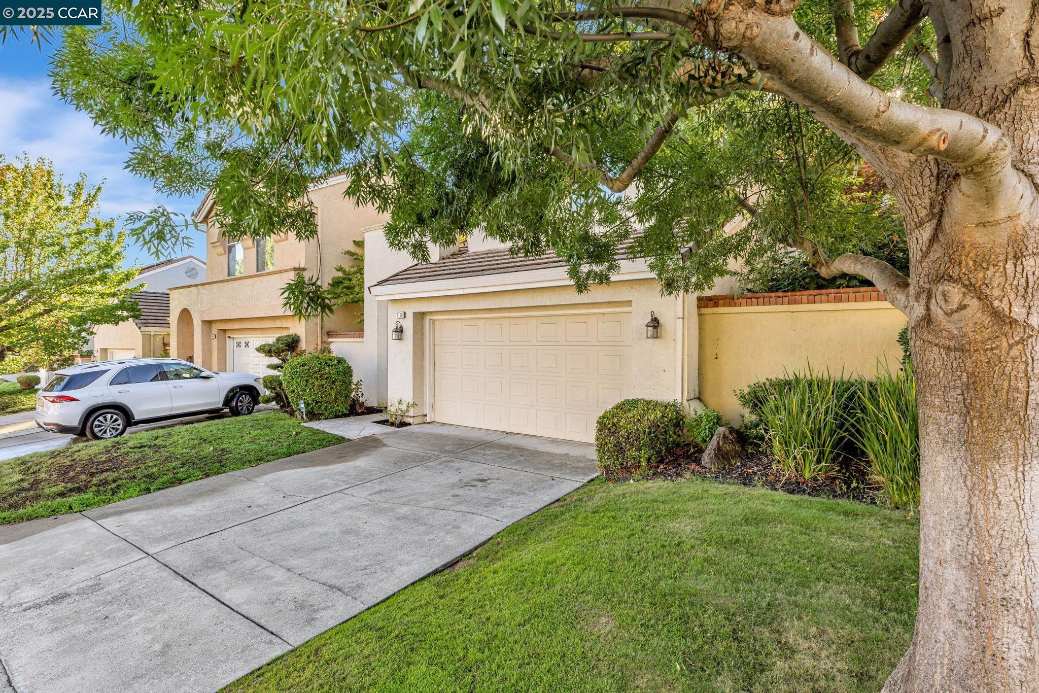 Detail Gallery Image 21 of 41 For 2150 Canyon Lakes Dr, San Ramon,  CA 94582 - 4 Beds | 2/1 Baths
