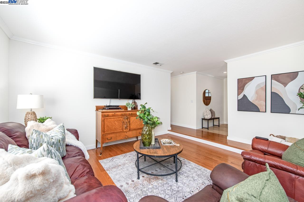 Detail Gallery Image 20 of 41 For 6342 Alvord Way, Pleasanton,  CA 94588 - 4 Beds | 2 Baths