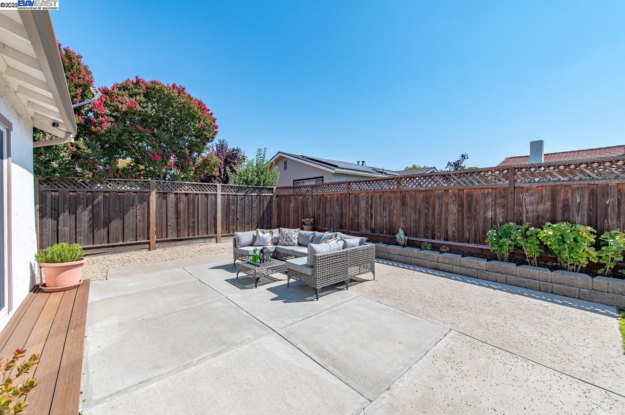 Detail Gallery Image 31 of 41 For 6342 Alvord Way, Pleasanton,  CA 94588 - 4 Beds | 2 Baths