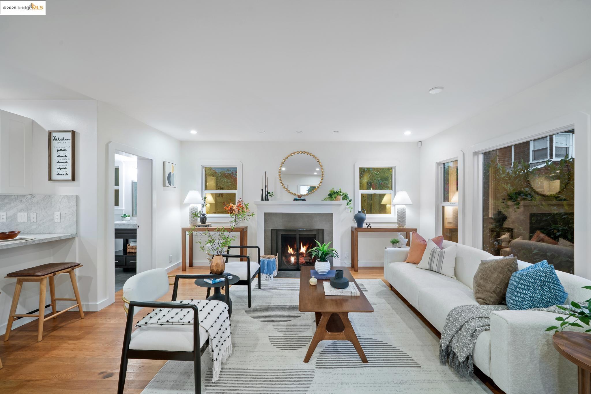 Detail Gallery Image 12 of 35 For 2417 Webster St, Berkeley,  CA 94705 - – Beds | – Baths