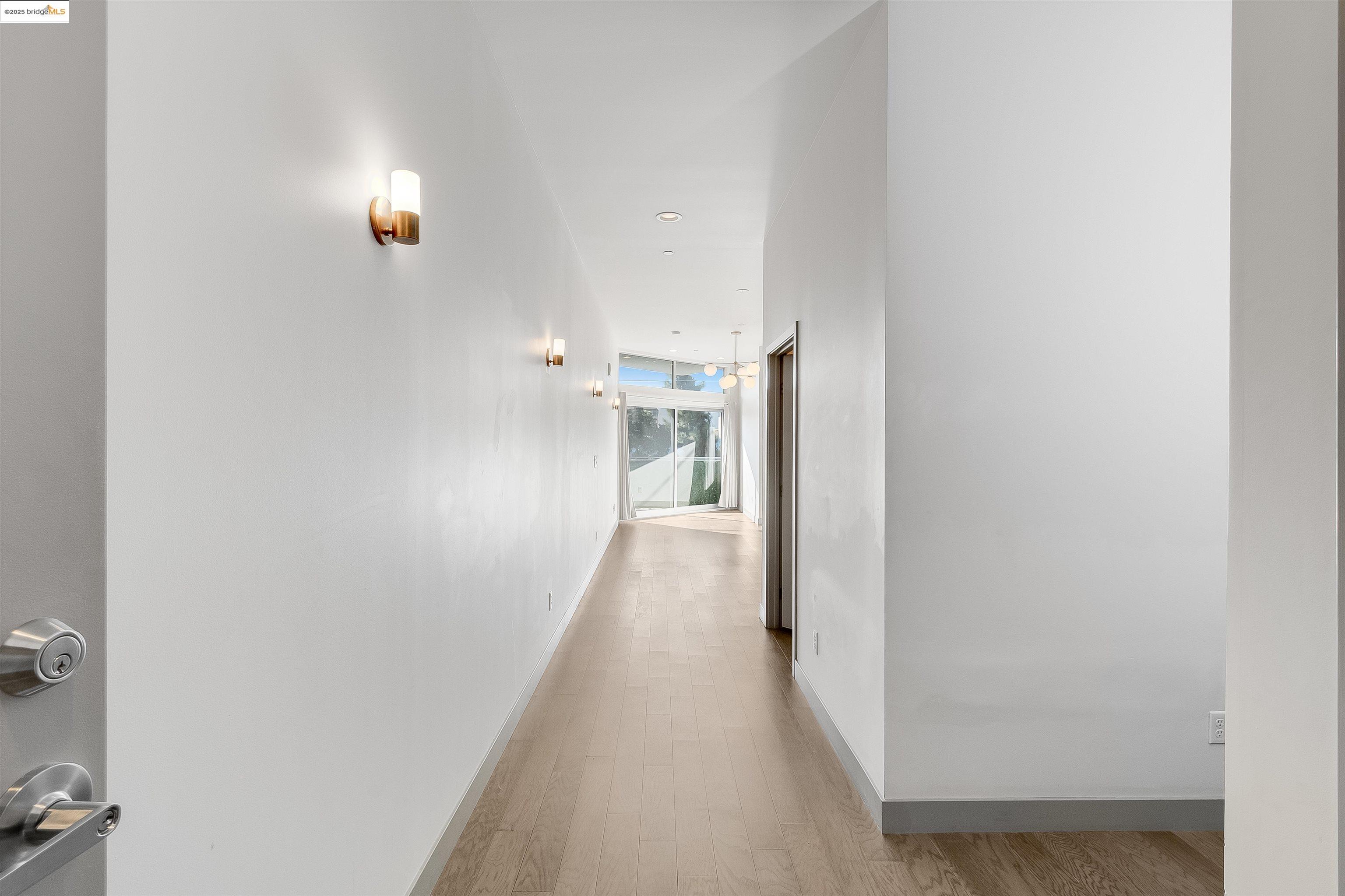 Photo #15: 41111816 Listing: Photo #15