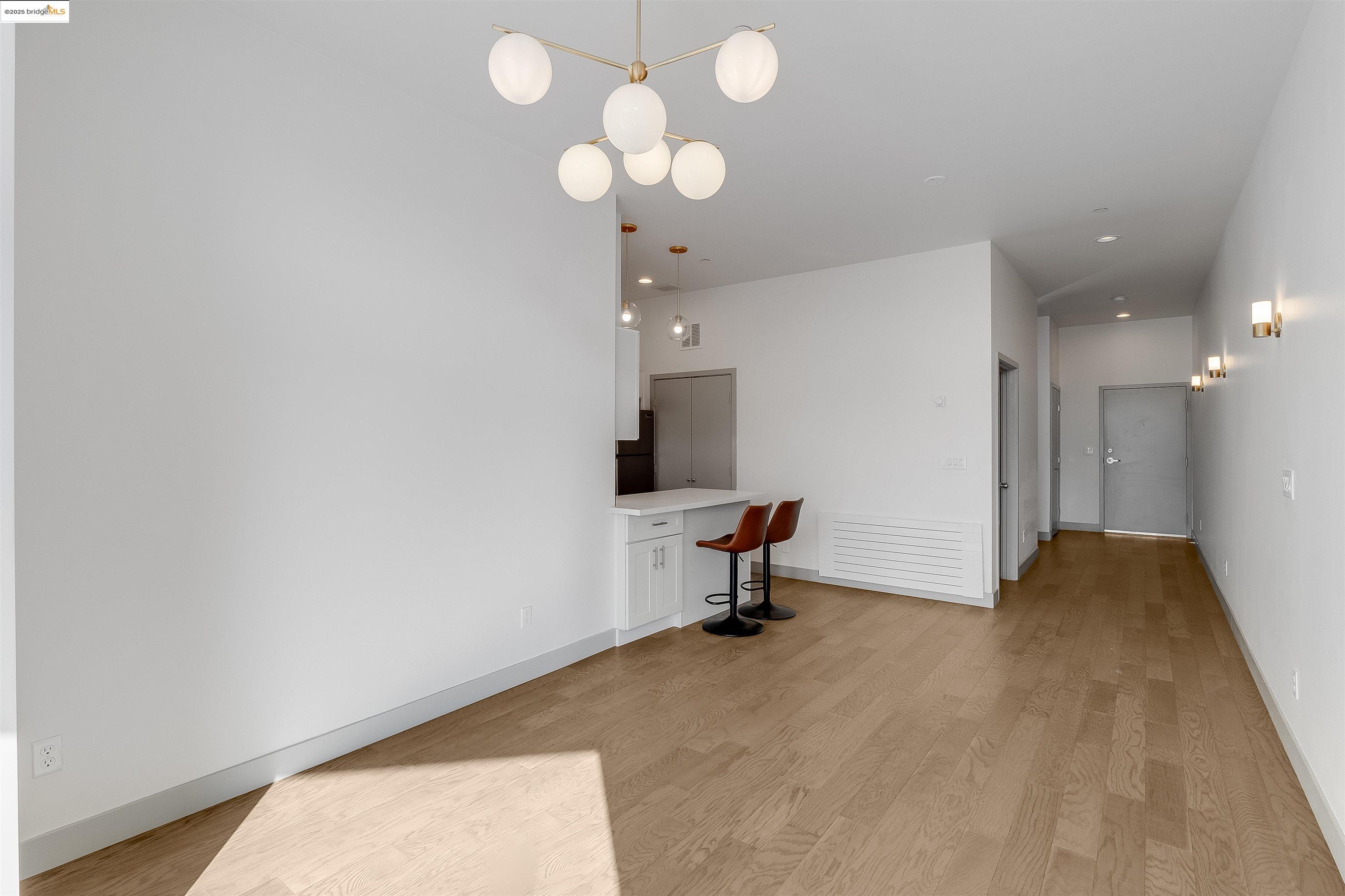 Detail Gallery Image 19 of 56 For 410 Webster St #1,  Oakland,  CA 94607 - 1 Beds | 1 Baths