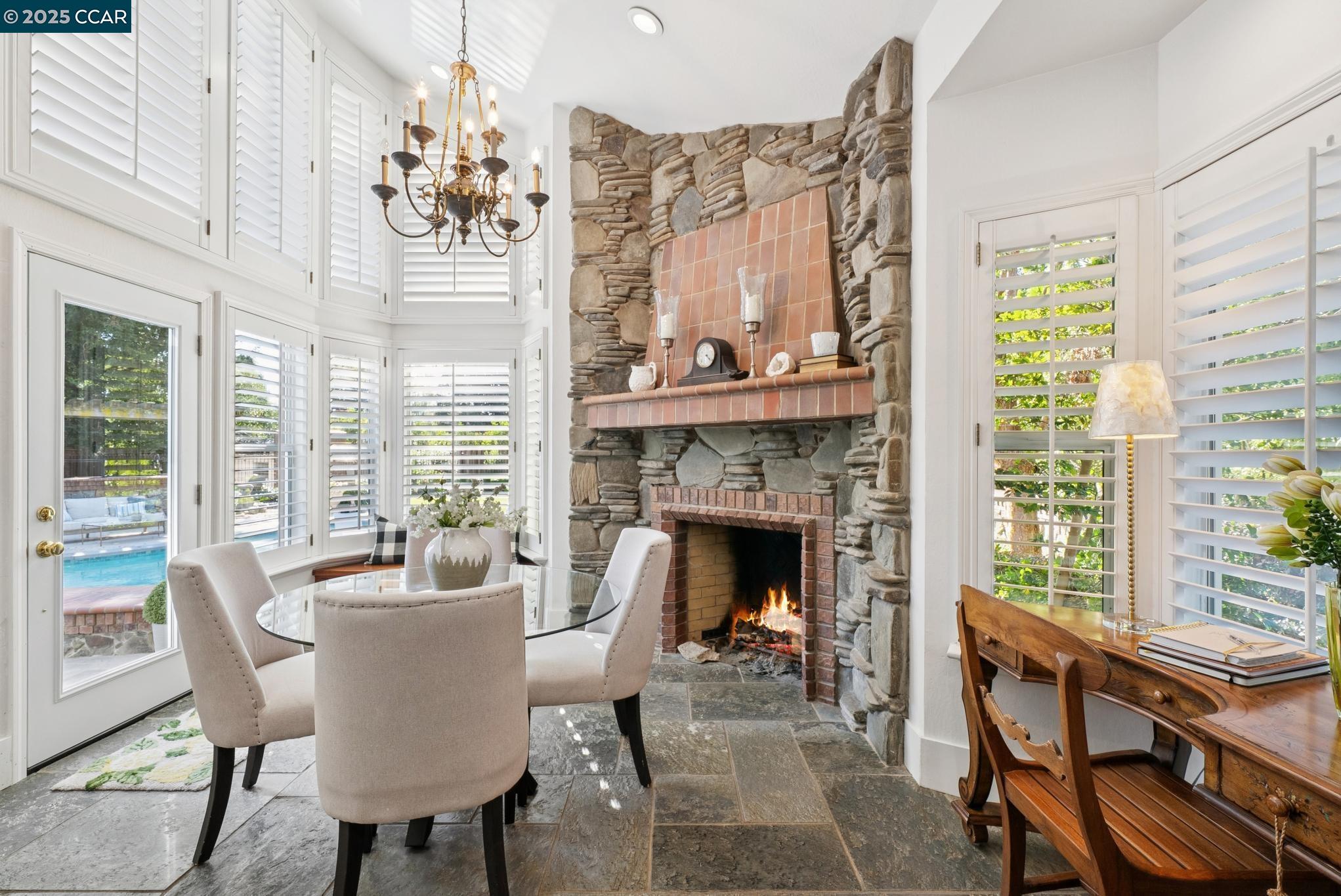 Detail Gallery Image 21 of 54 For 2031 Scarlet Oak Pl, Danville,  CA 94506 - 4 Beds | 2 Baths