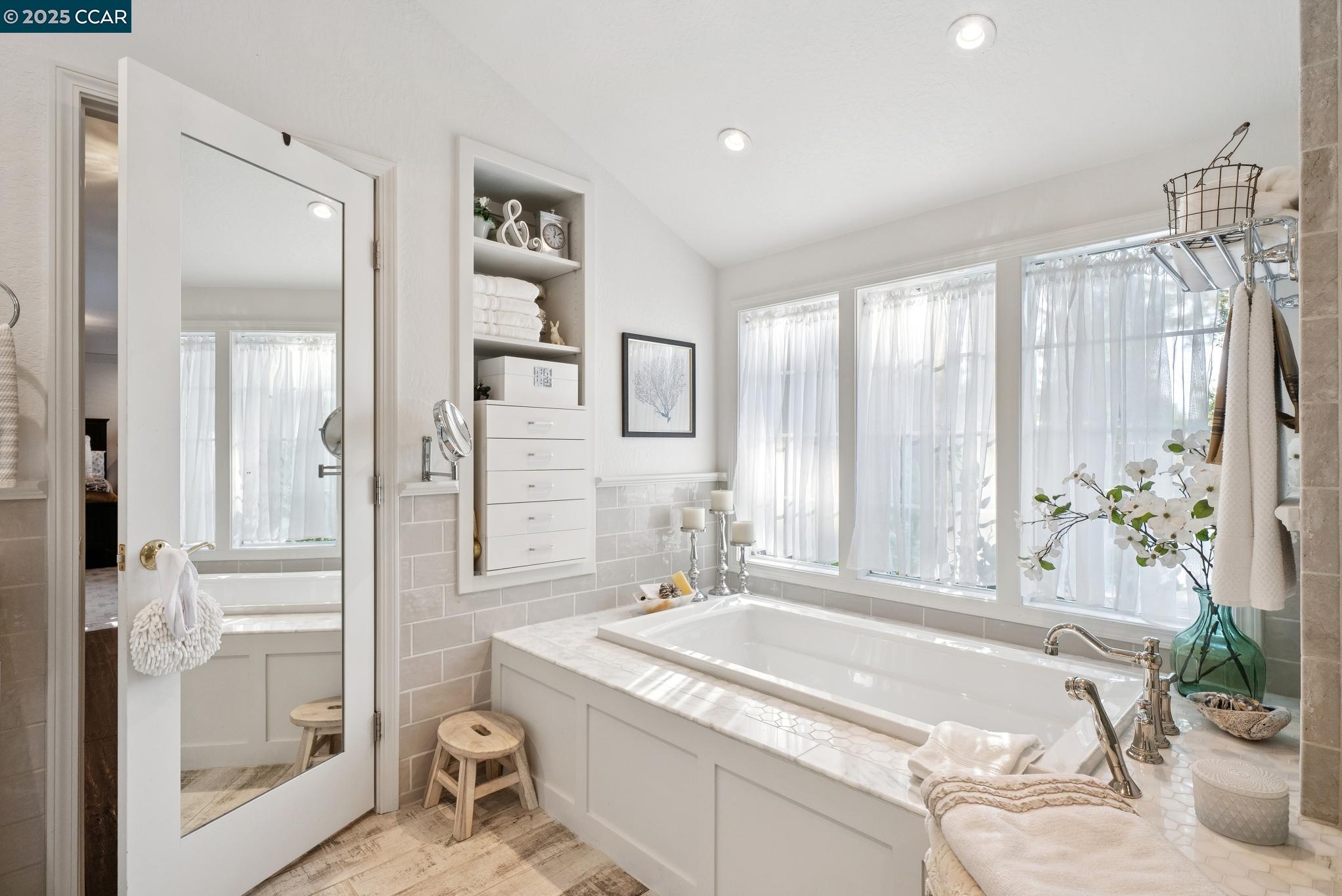 Detail Gallery Image 32 of 54 For 2031 Scarlet Oak Pl, Danville,  CA 94506 - 4 Beds | 2 Baths
