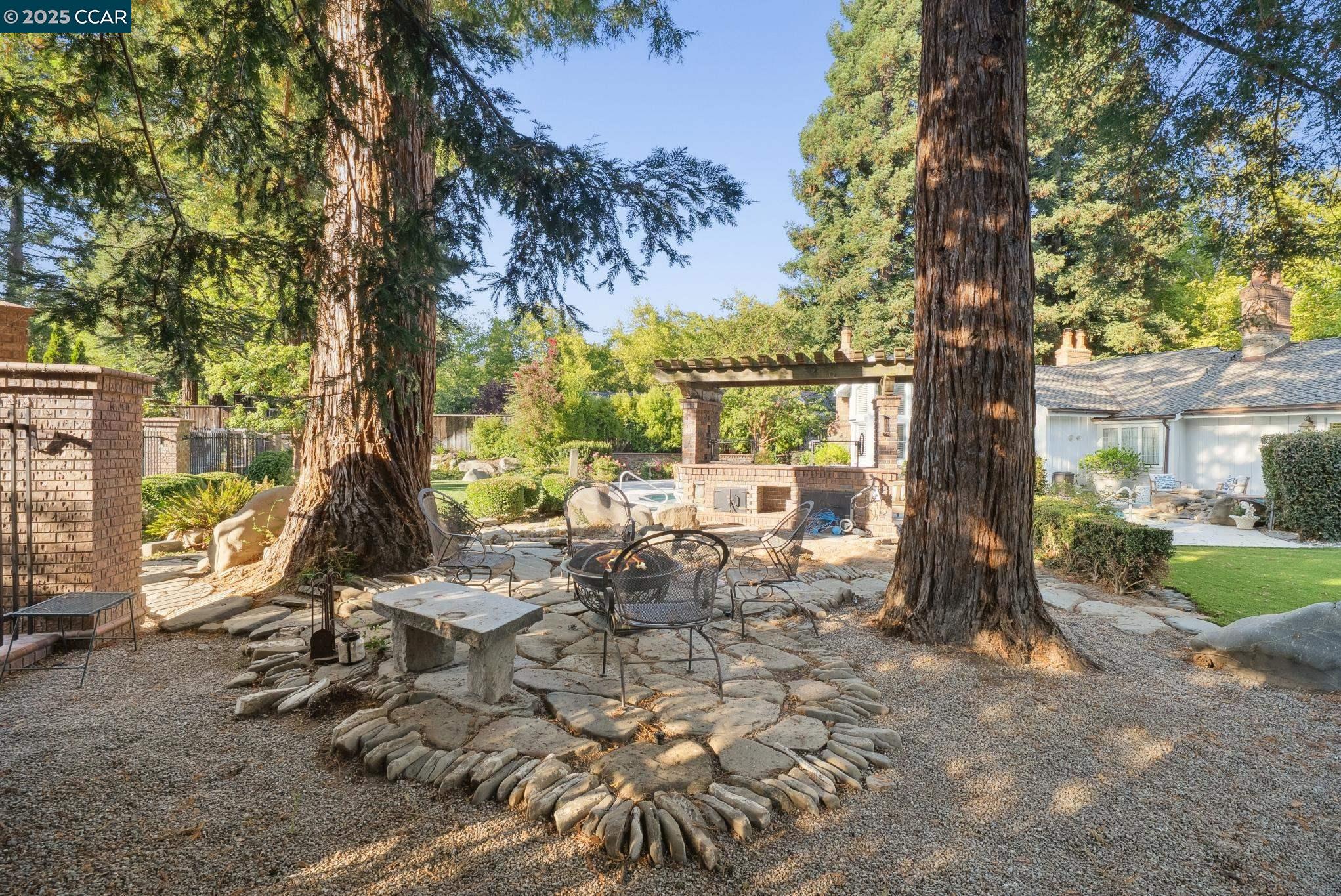 Detail Gallery Image 50 of 54 For 2031 Scarlet Oak Pl, Danville,  CA 94506 - 4 Beds | 2 Baths