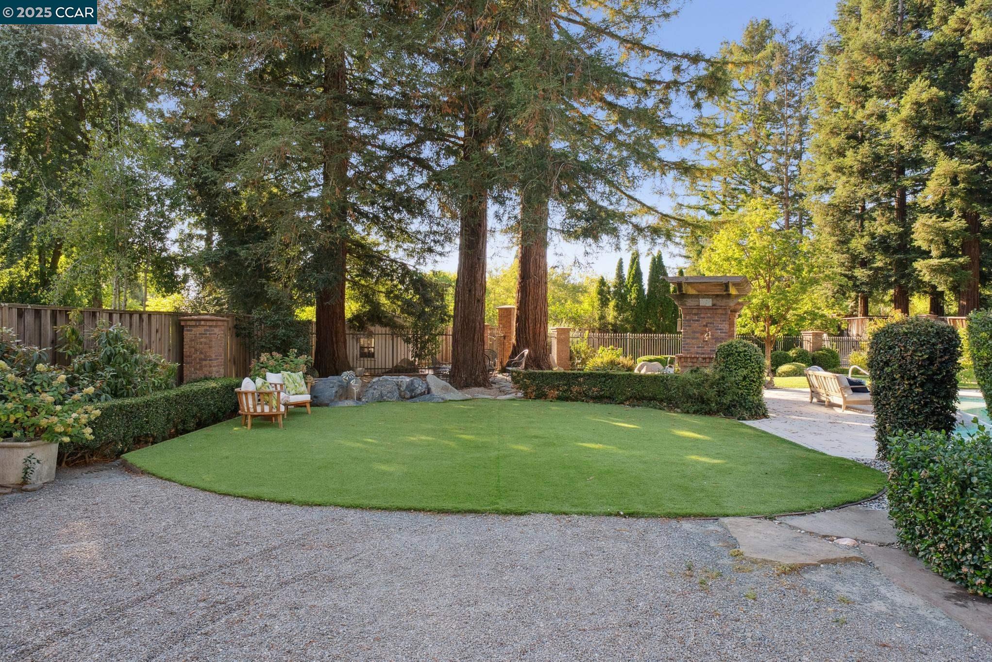 Detail Gallery Image 52 of 54 For 2031 Scarlet Oak Pl, Danville,  CA 94506 - 4 Beds | 2 Baths