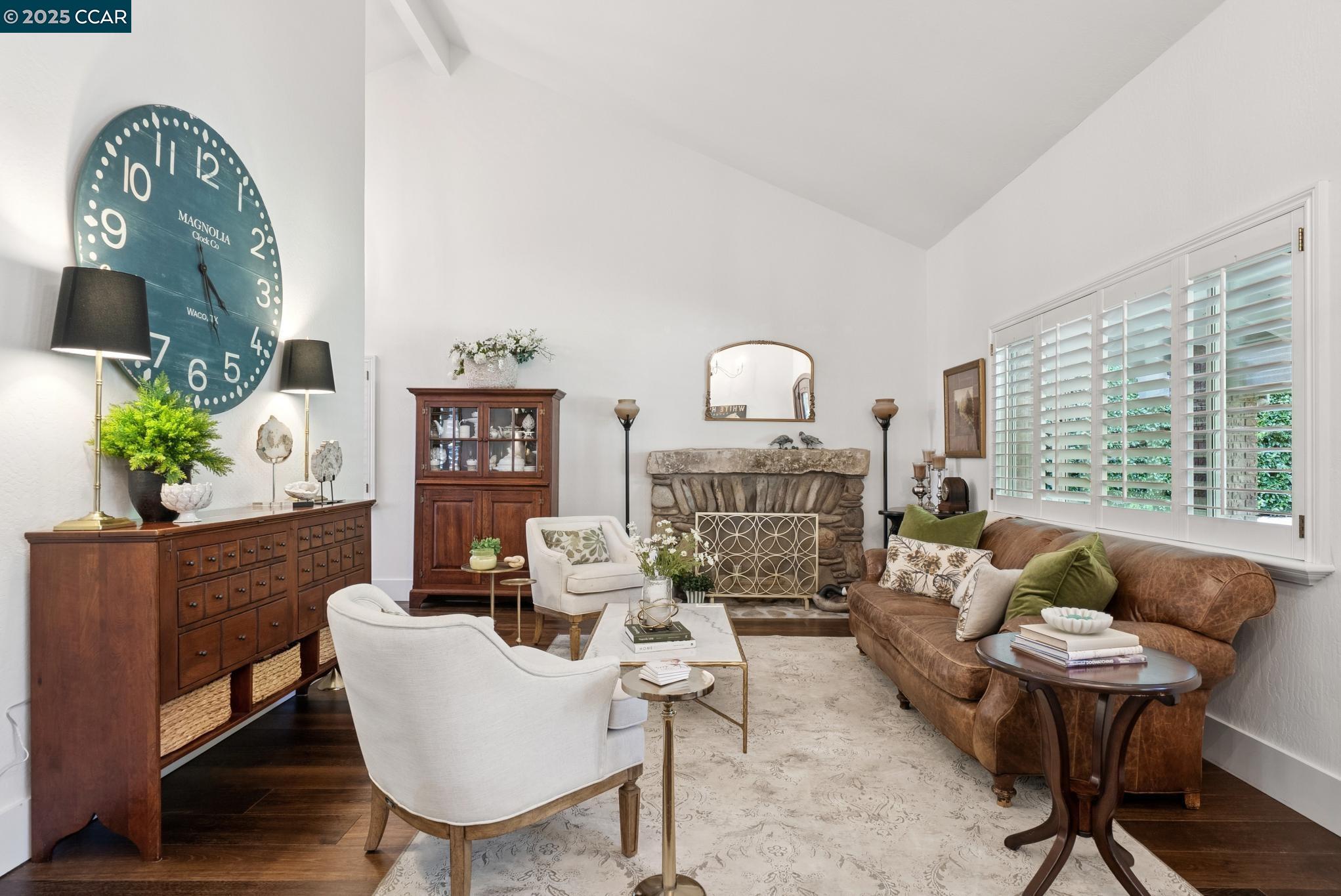 Detail Gallery Image 7 of 54 For 2031 Scarlet Oak Pl, Danville,  CA 94506 - 4 Beds | 2 Baths