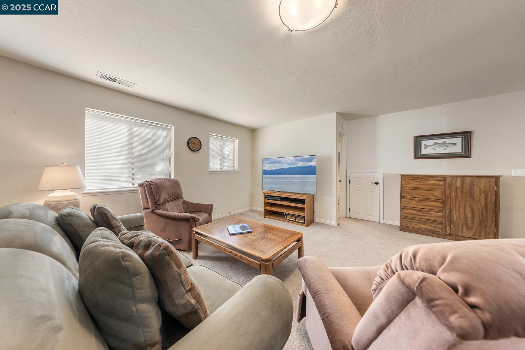 Detail Gallery Image 20 of 28 For 8016 N Lake Blvd, Kings Beach,  CA 96143 - 3 Beds | 2/1 Baths