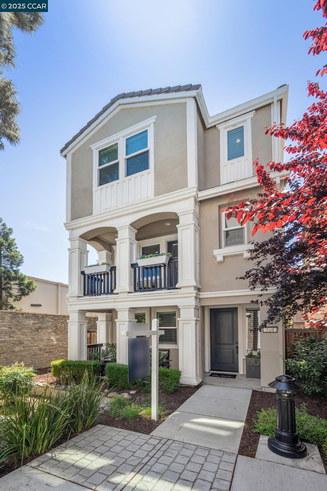 Detail Gallery Image 3 of 58 For 510 Ashton Way, Pleasant Hill,  CA 94523 - 3 Beds | 3/1 Baths