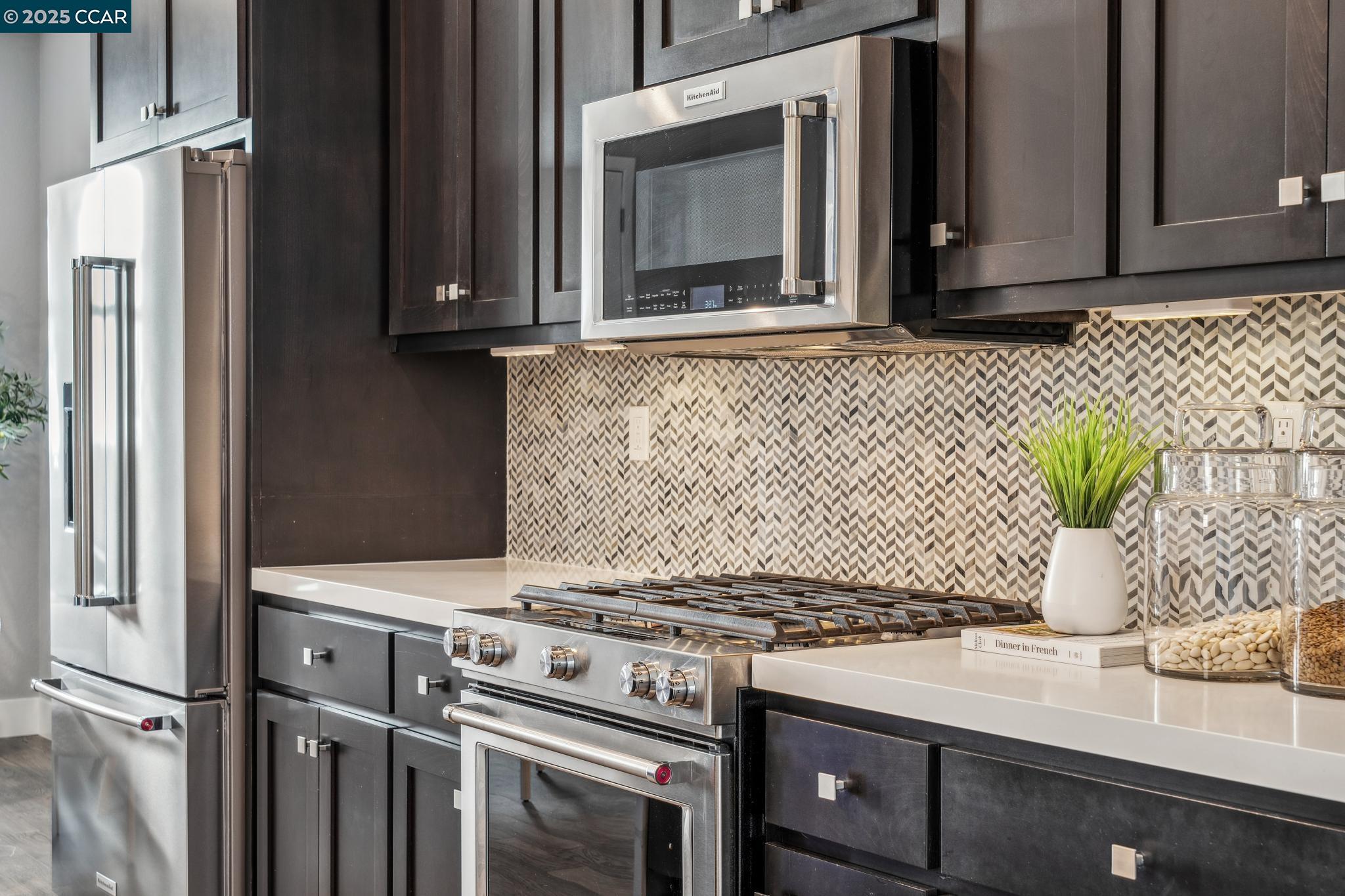 Detail Gallery Image 21 of 58 For 510 Ashton Way, Pleasant Hill,  CA 94523 - 3 Beds | 3/1 Baths