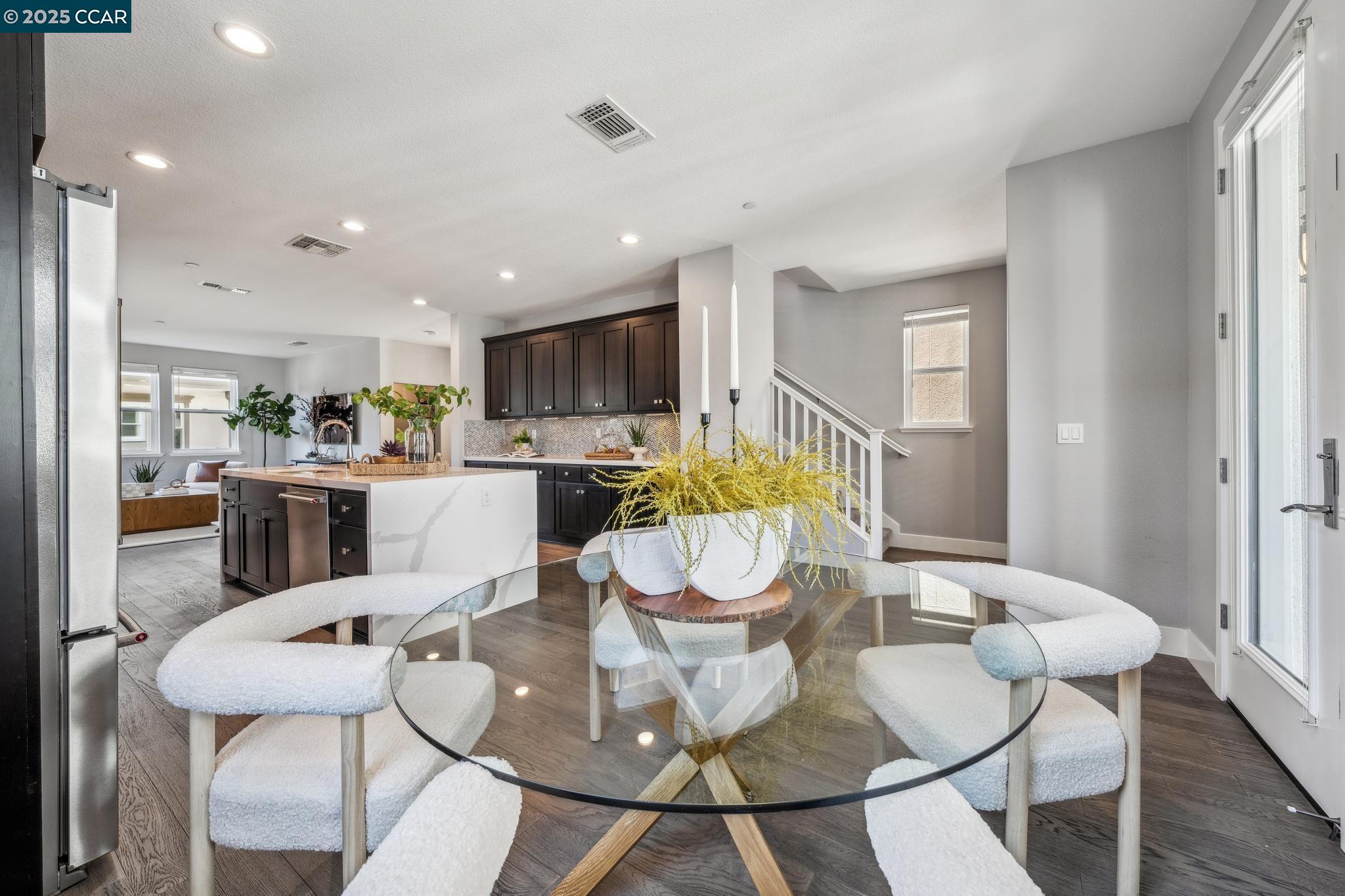 Detail Gallery Image 25 of 58 For 510 Ashton Way, Pleasant Hill,  CA 94523 - 3 Beds | 3/1 Baths