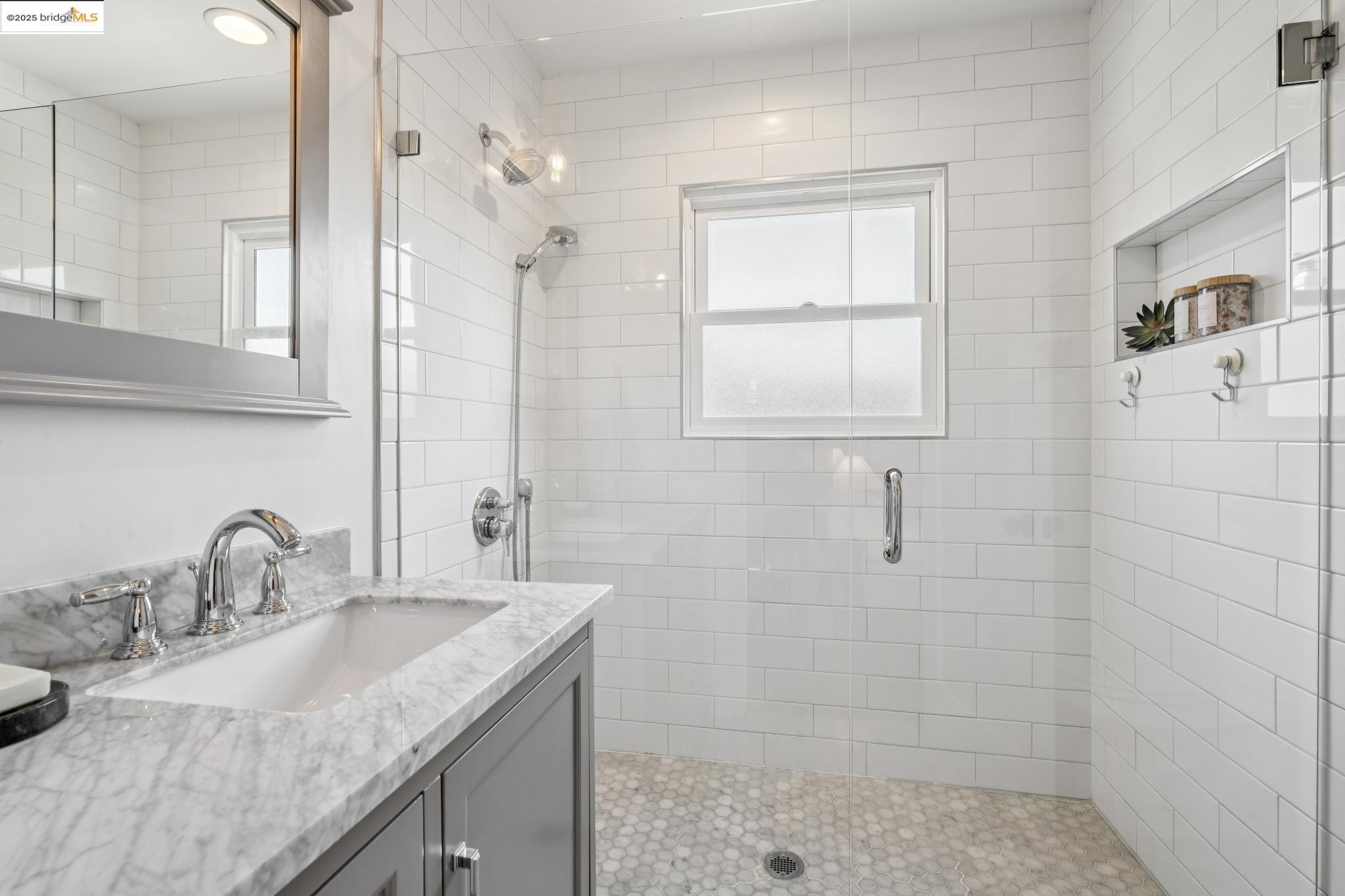 Photo #15: 41111823 Listing: Photo #15
