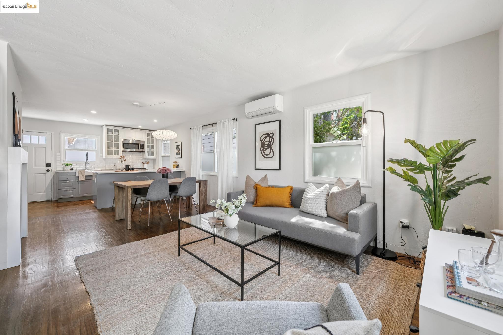 Photo #4: 41111823 Listing 