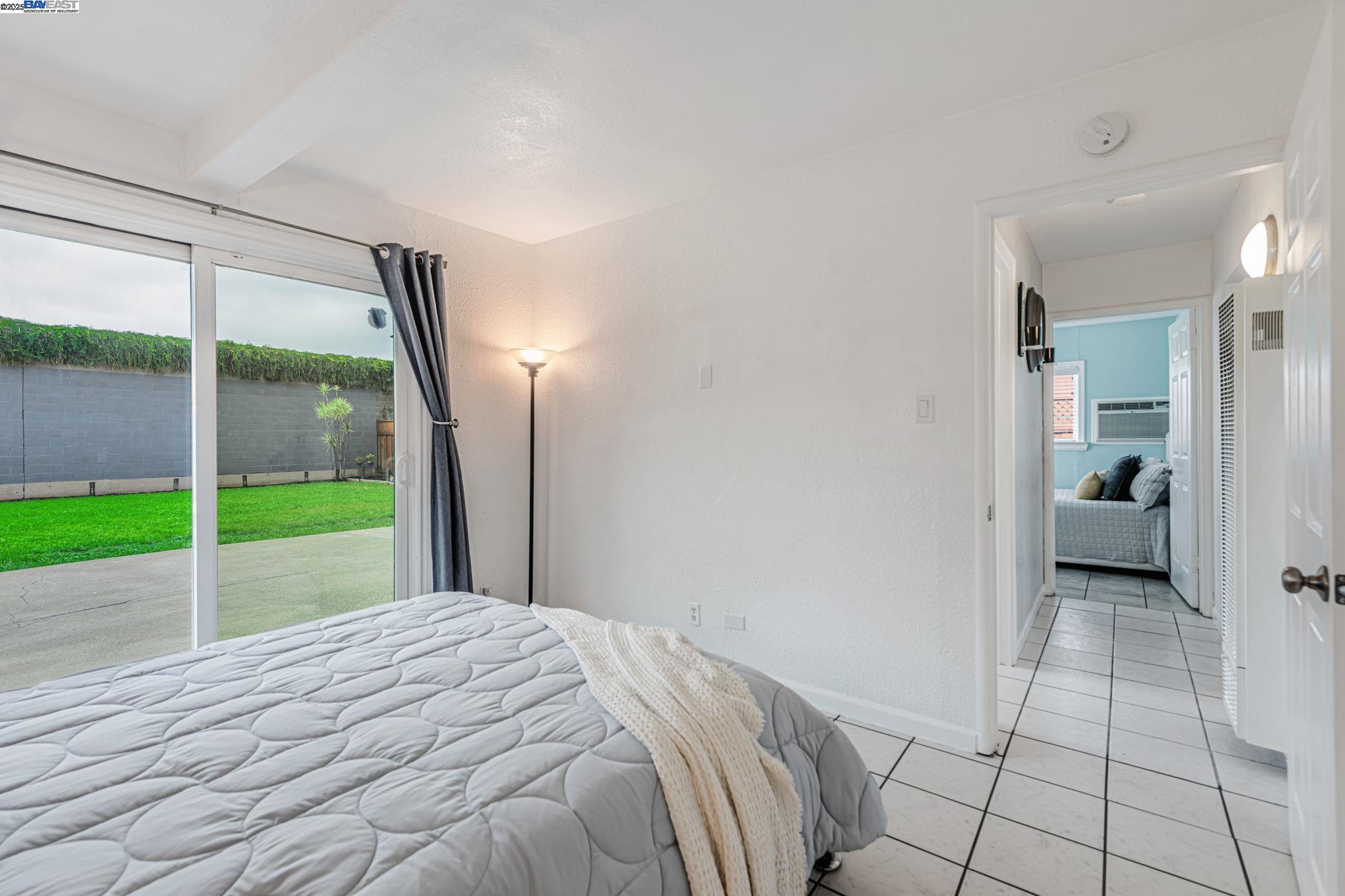 Detail Gallery Image 18 of 33 For 22857 Fuller Ave, Hayward,  CA 94541 - 2 Beds | 1 Baths