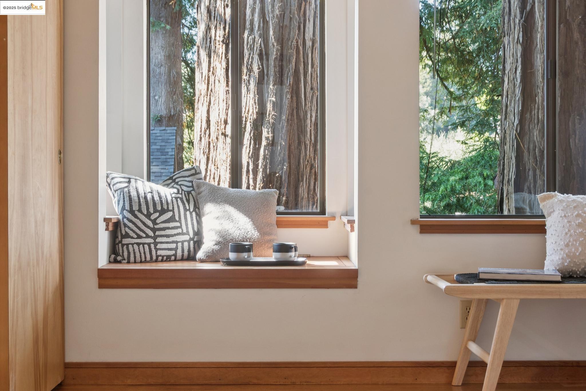 Detail Gallery Image 37 of 60 For 1082 Cragmont Ave, Berkeley,  CA 94708 - 4 Beds | 3 Baths
