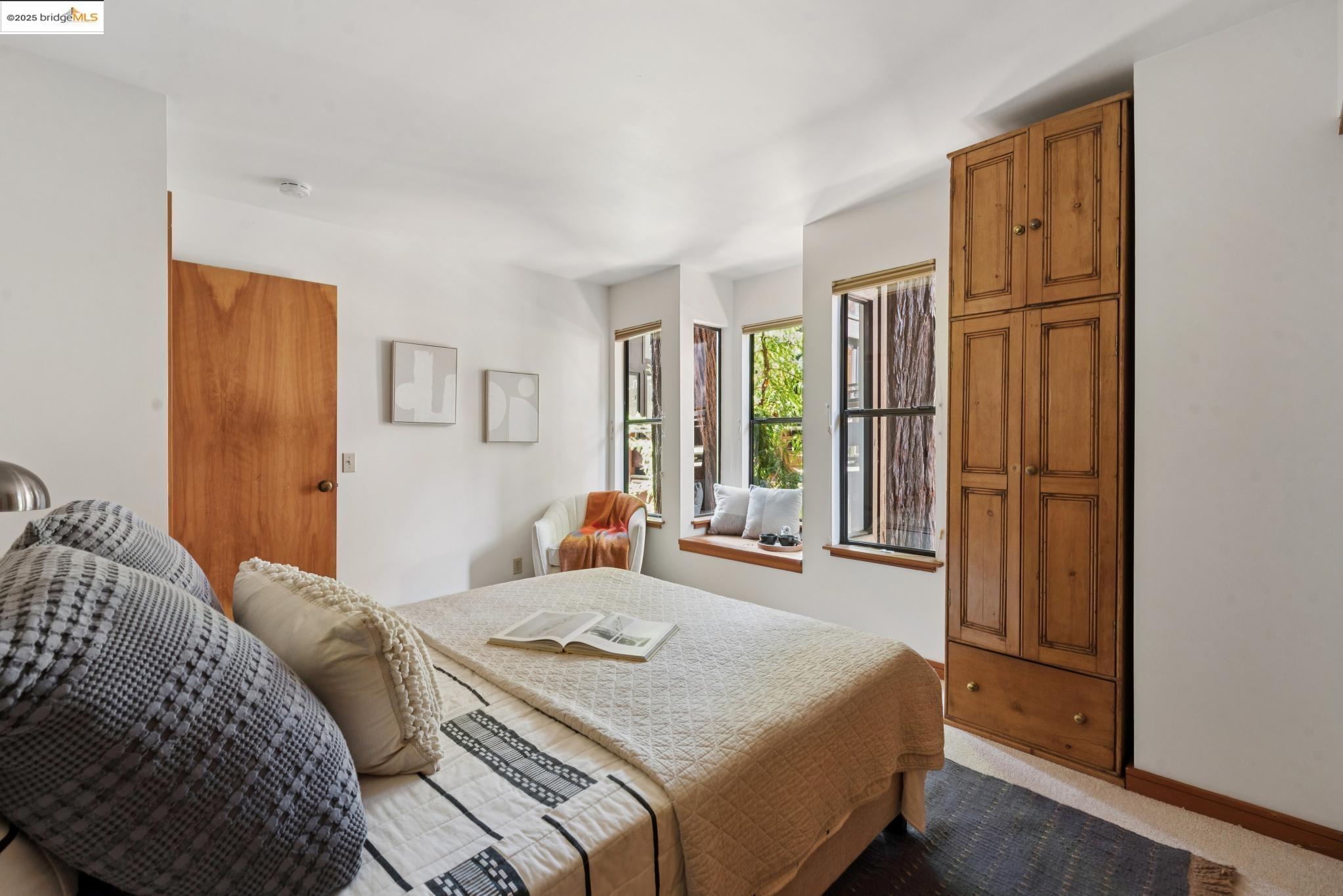 Detail Gallery Image 44 of 60 For 1082 Cragmont Ave, Berkeley,  CA 94708 - 4 Beds | 3 Baths