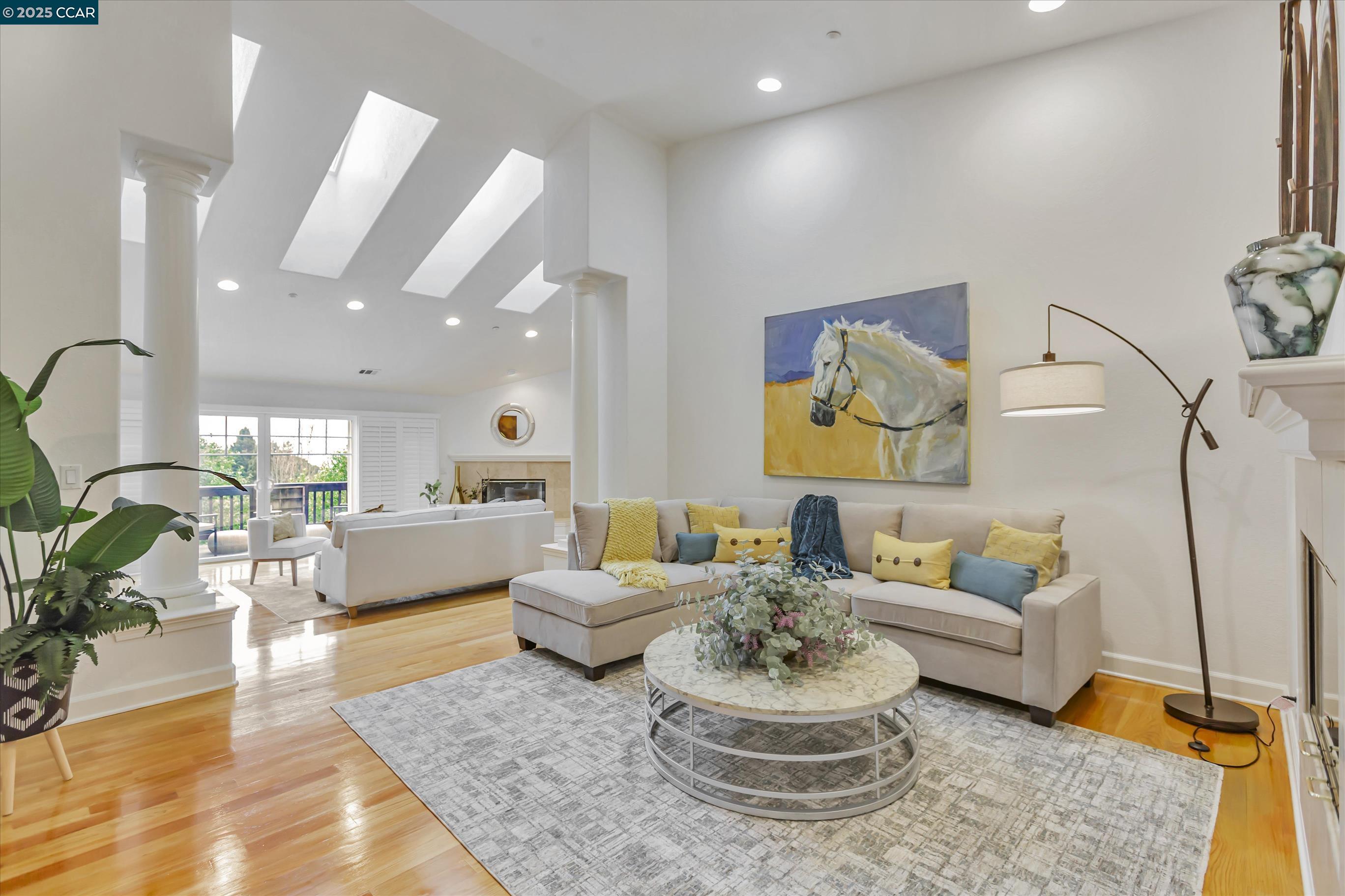 Detail Gallery Image 11 of 50 For 1215 Alvarado Rd, Berkeley,  CA 94705 - 5 Beds | 4/1 Baths