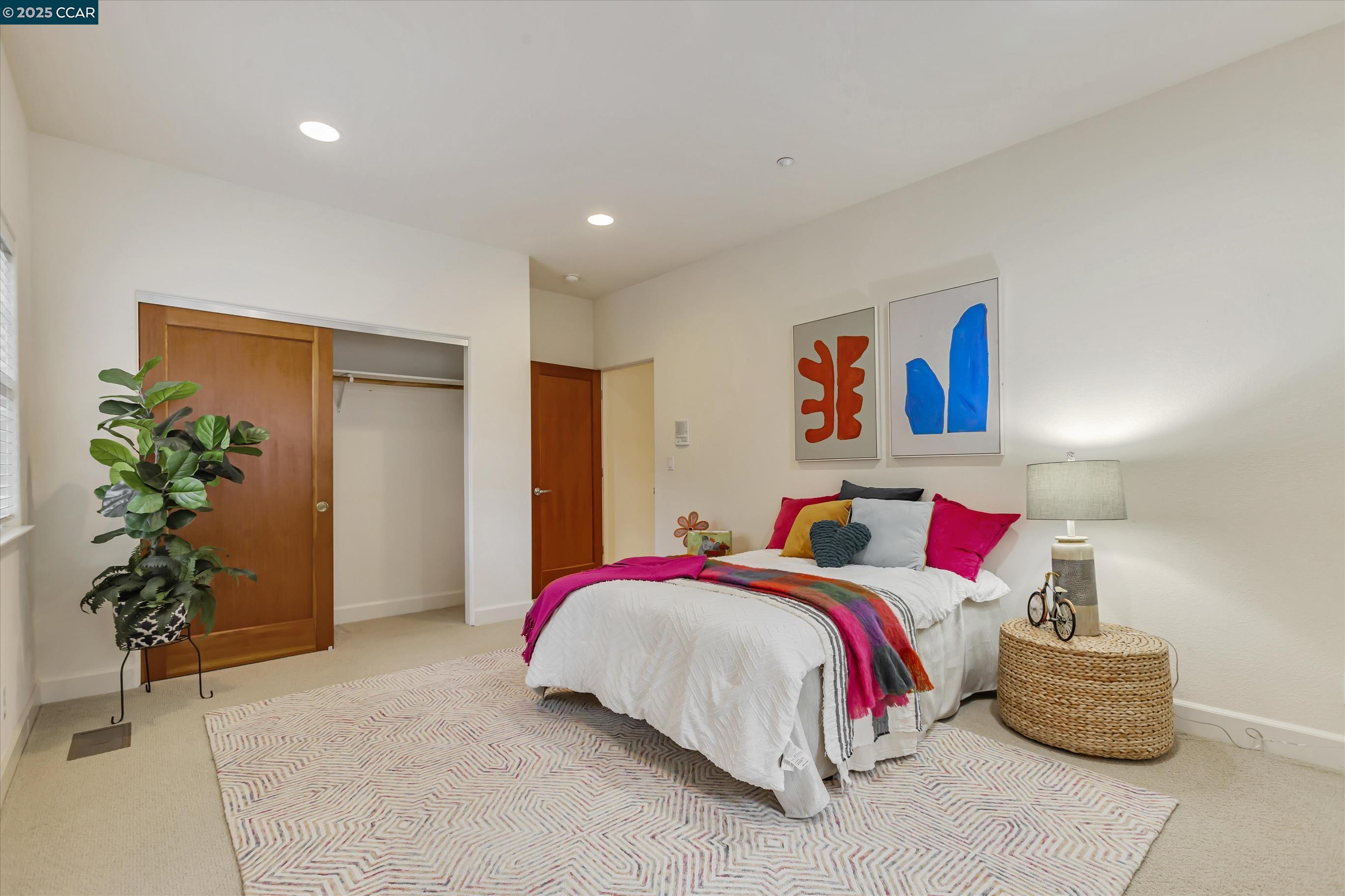 Detail Gallery Image 25 of 50 For 1215 Alvarado Rd, Berkeley,  CA 94705 - 5 Beds | 4/1 Baths
