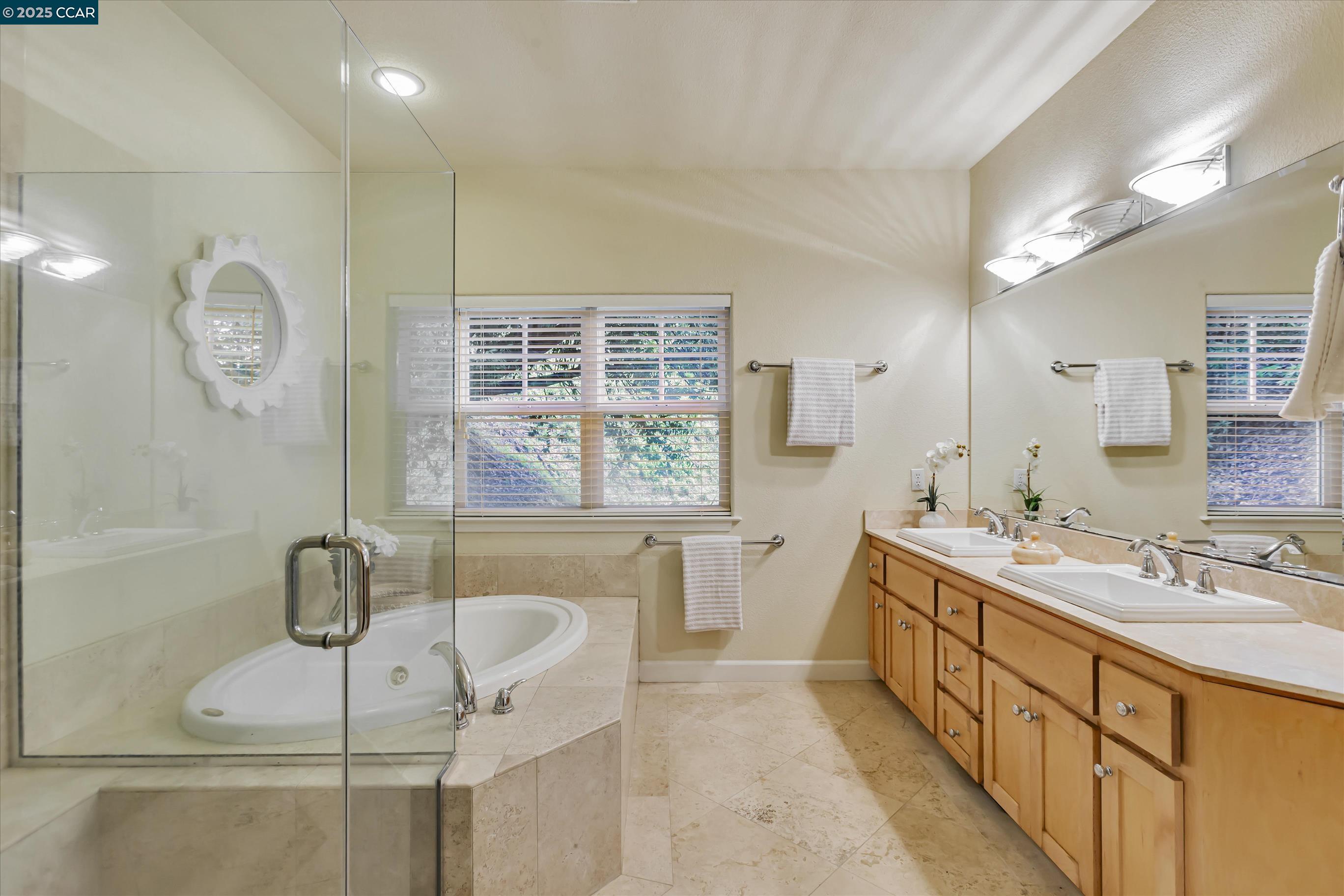 Detail Gallery Image 39 of 51 For 1215 Alvarado Rd, Berkeley,  CA 94705 - 5 Beds | 4/1 Baths