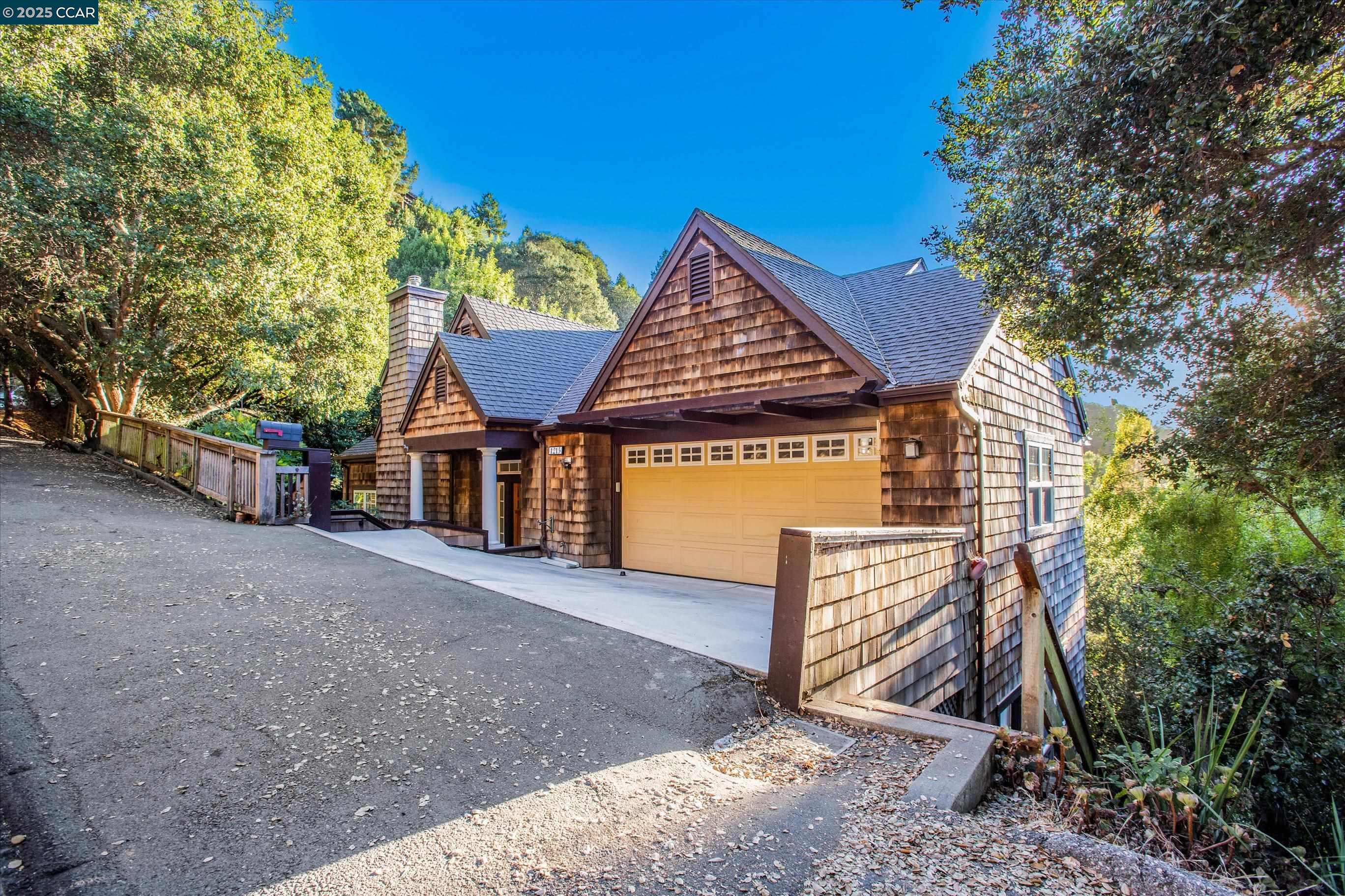 Detail Gallery Image 50 of 50 For 1215 Alvarado Rd, Berkeley,  CA 94705 - 5 Beds | 4/1 Baths