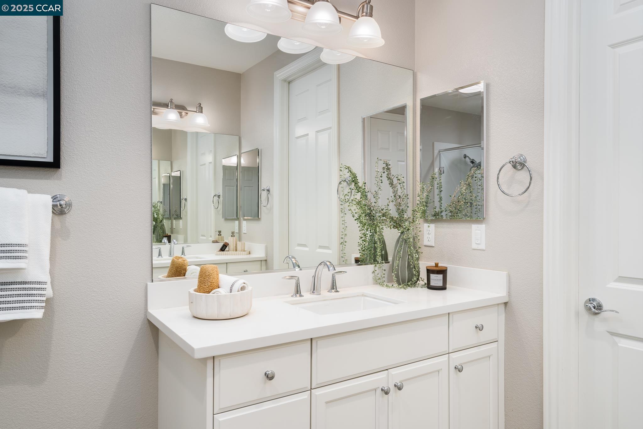 Detail Gallery Image 15 of 31 For 5110 Rowan Dr, San Ramon,  CA 94582 - 4 Beds | 3/1 Baths