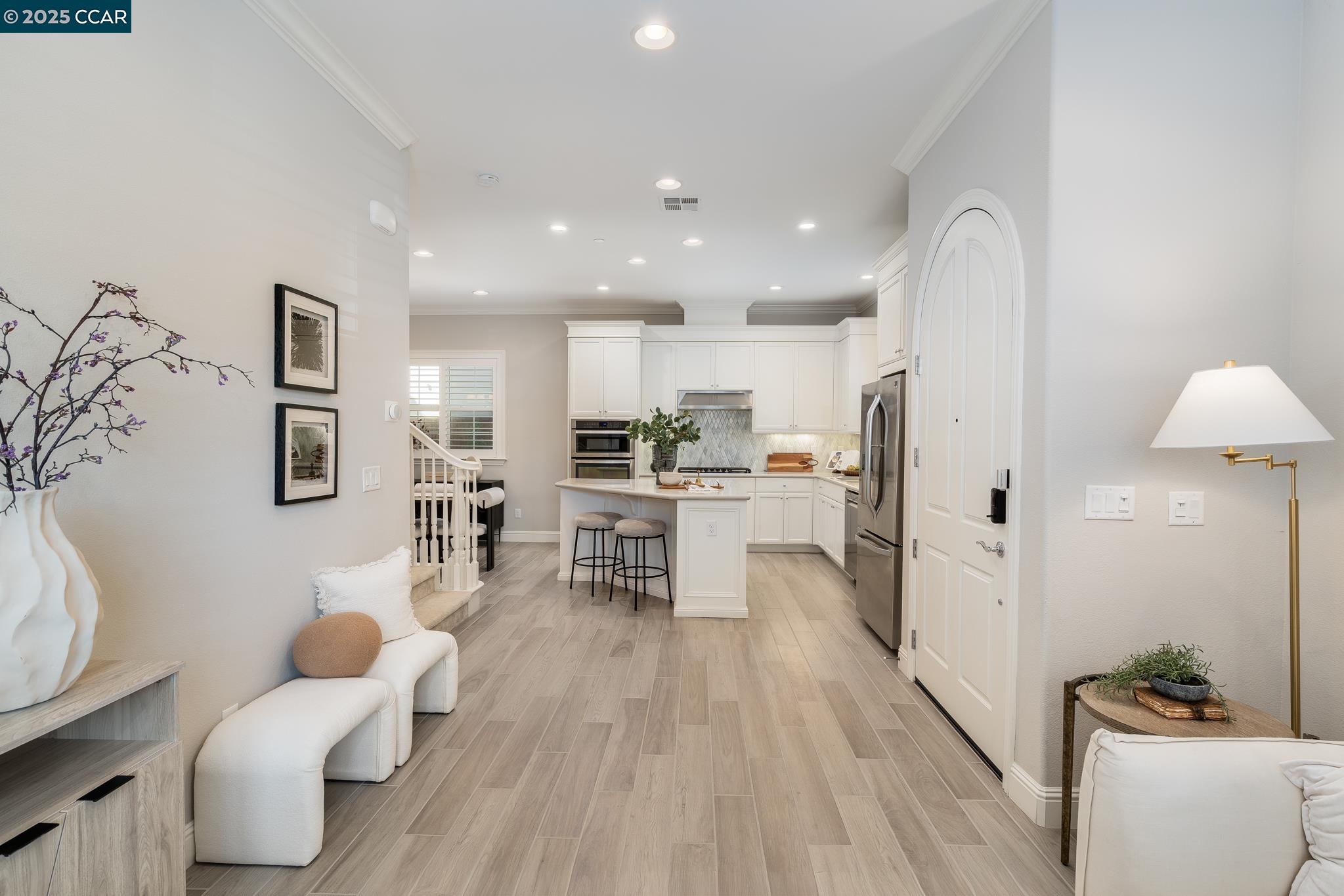 Detail Gallery Image 3 of 31 For 5110 Rowan Dr, San Ramon,  CA 94582 - 4 Beds | 3/1 Baths