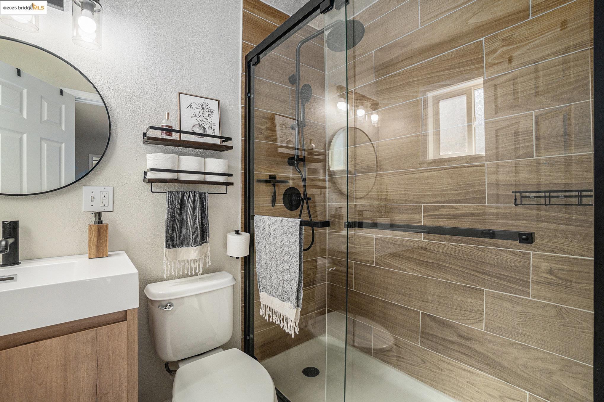 Detail Gallery Image 17 of 43 For 3439 Sanford St, Concord,  CA 94520 - 4 Beds | 2 Baths
