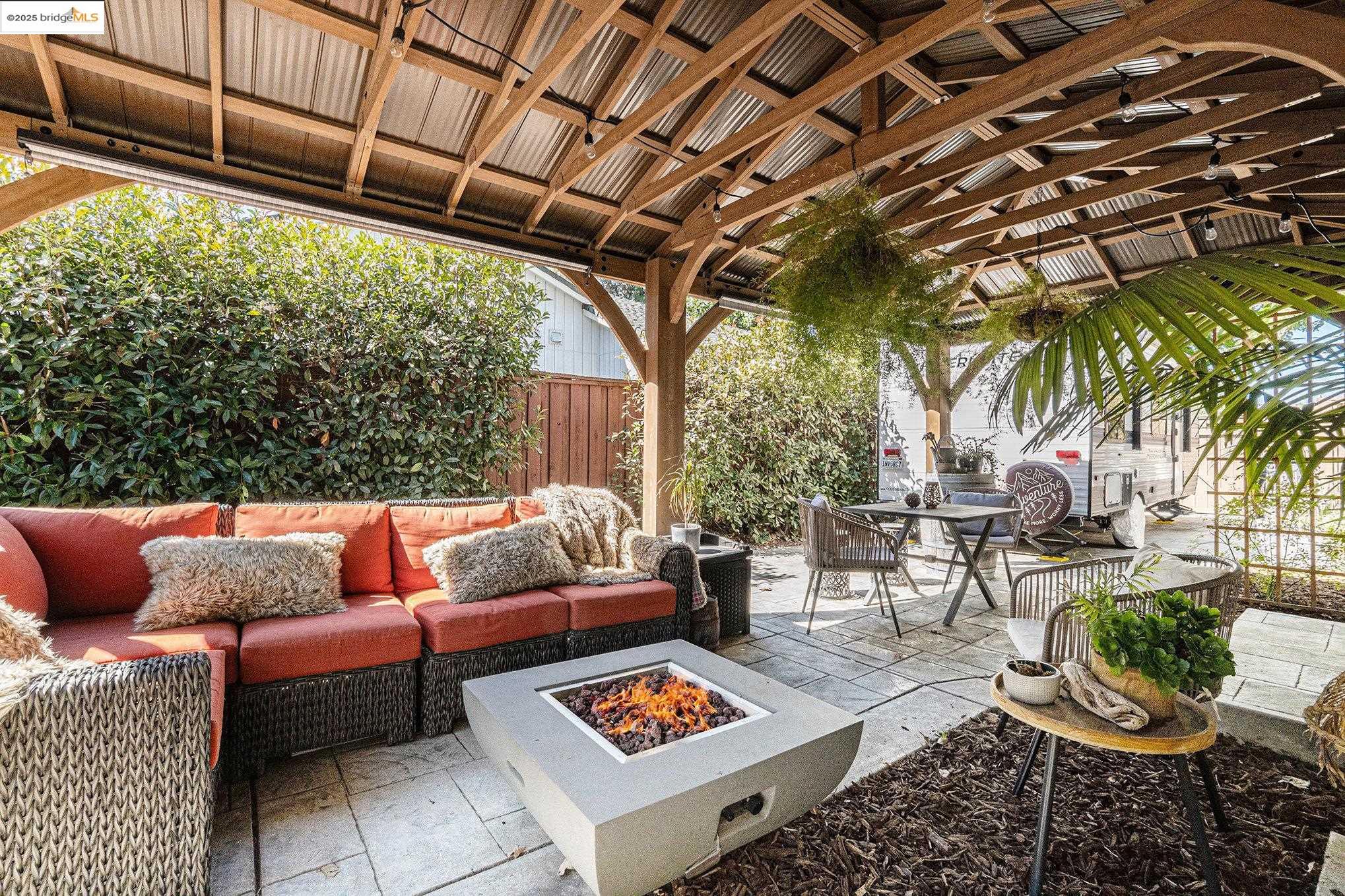 Detail Gallery Image 24 of 43 For 3439 Sanford St, Concord,  CA 94520 - 4 Beds | 2 Baths