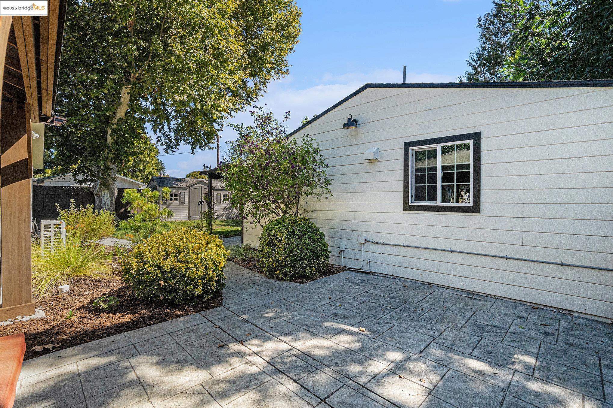 Detail Gallery Image 28 of 43 For 3439 Sanford St, Concord,  CA 94520 - 4 Beds | 2 Baths