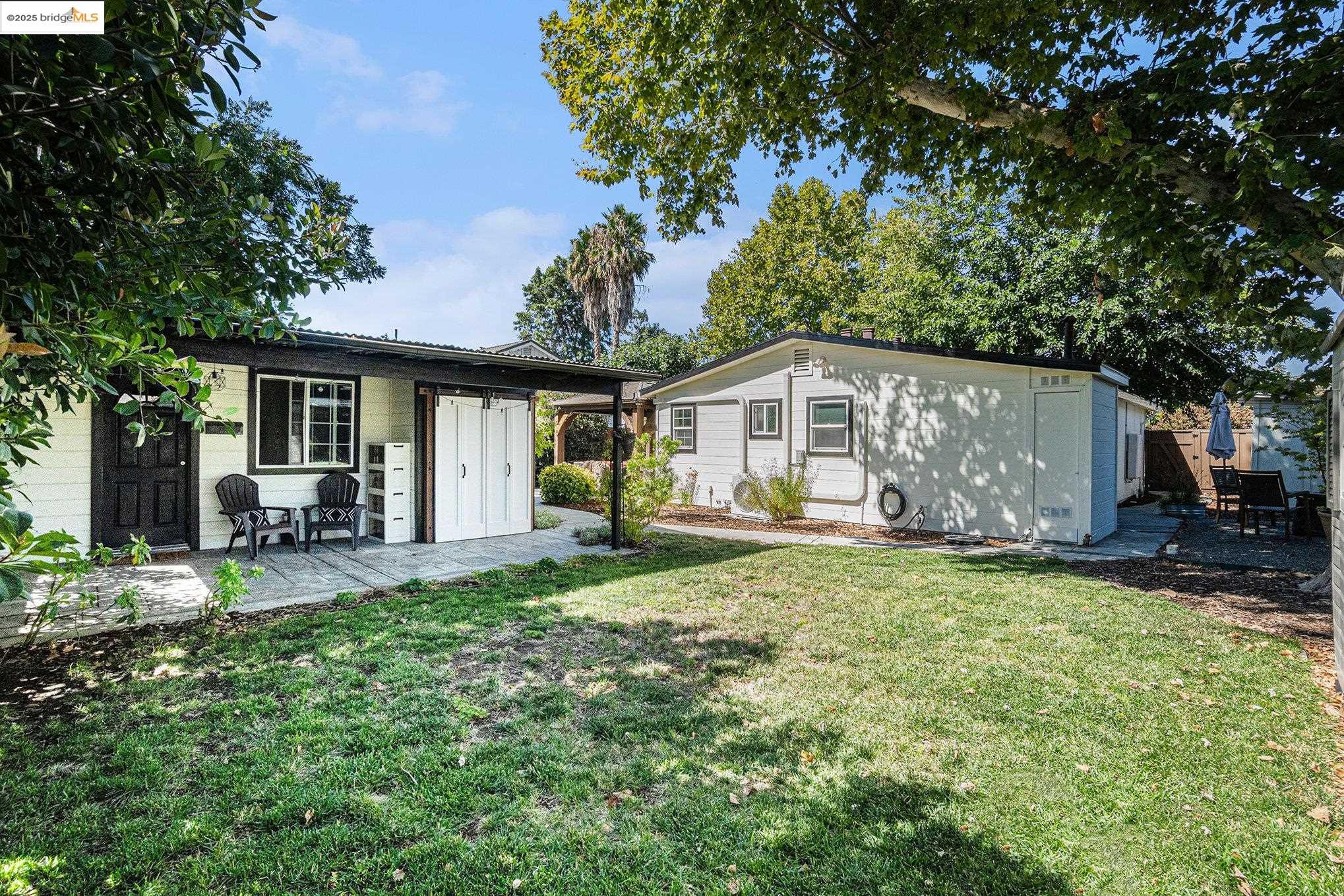 Detail Gallery Image 30 of 43 For 3439 Sanford St, Concord,  CA 94520 - 4 Beds | 2 Baths