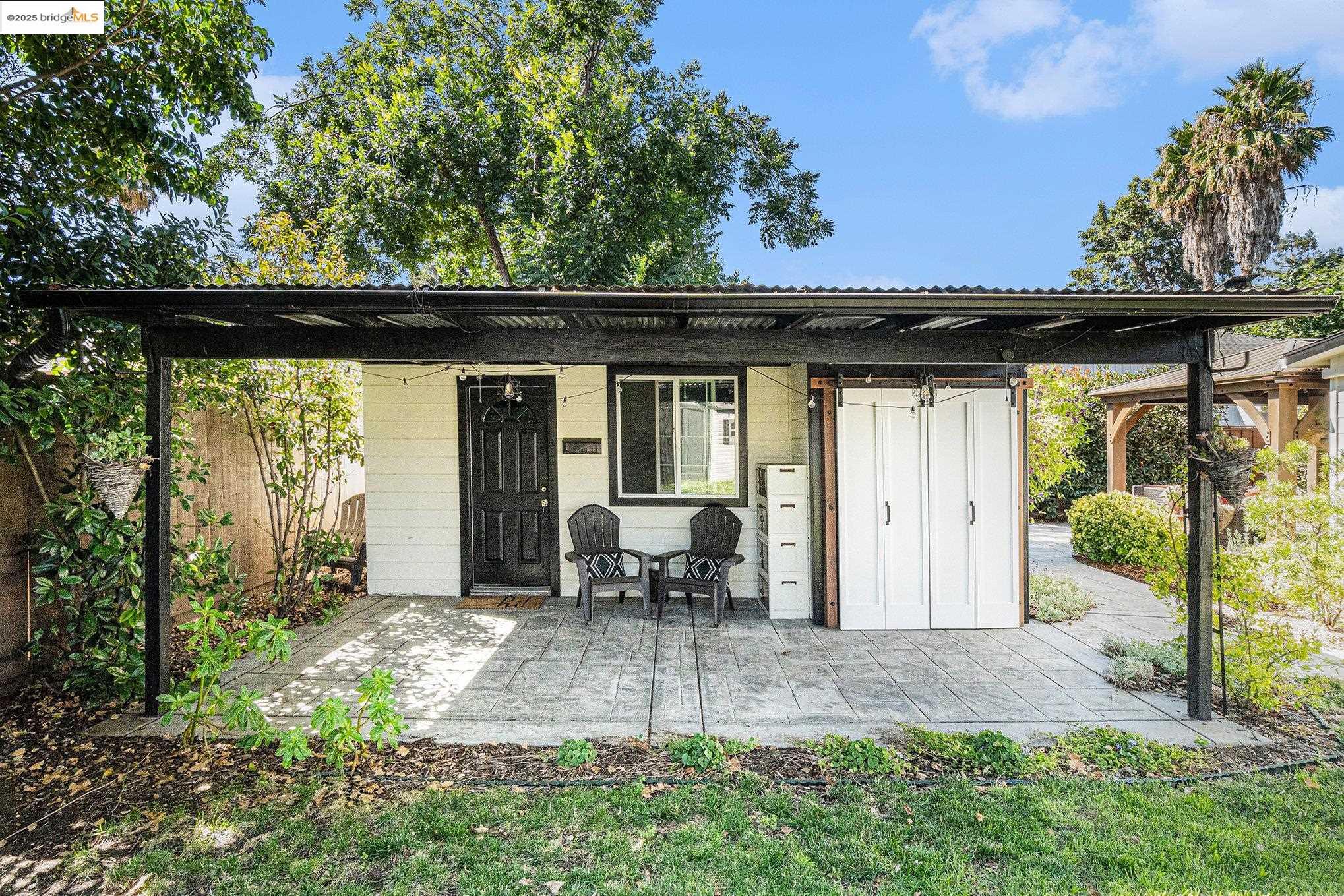 Detail Gallery Image 31 of 43 For 3439 Sanford St, Concord,  CA 94520 - 4 Beds | 2 Baths