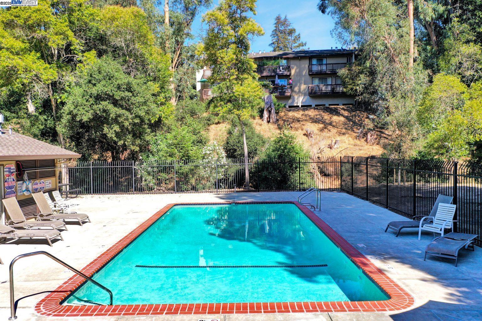Photo #28: 41111831 Listing: Photo #28